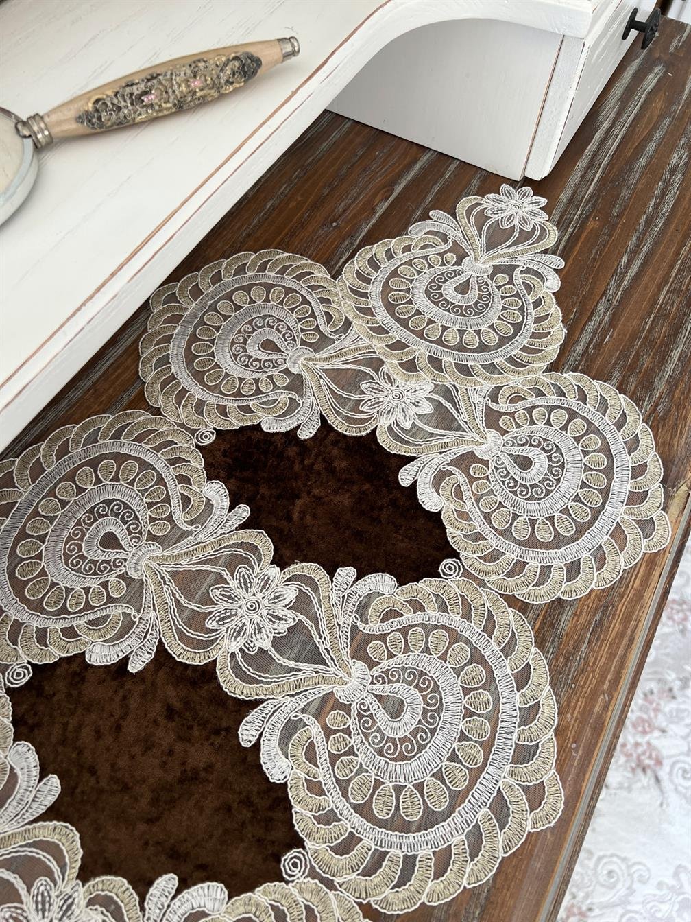 Alivya Model Yatak Odası Takımı İpek Kadife Kumaş Kahverengi