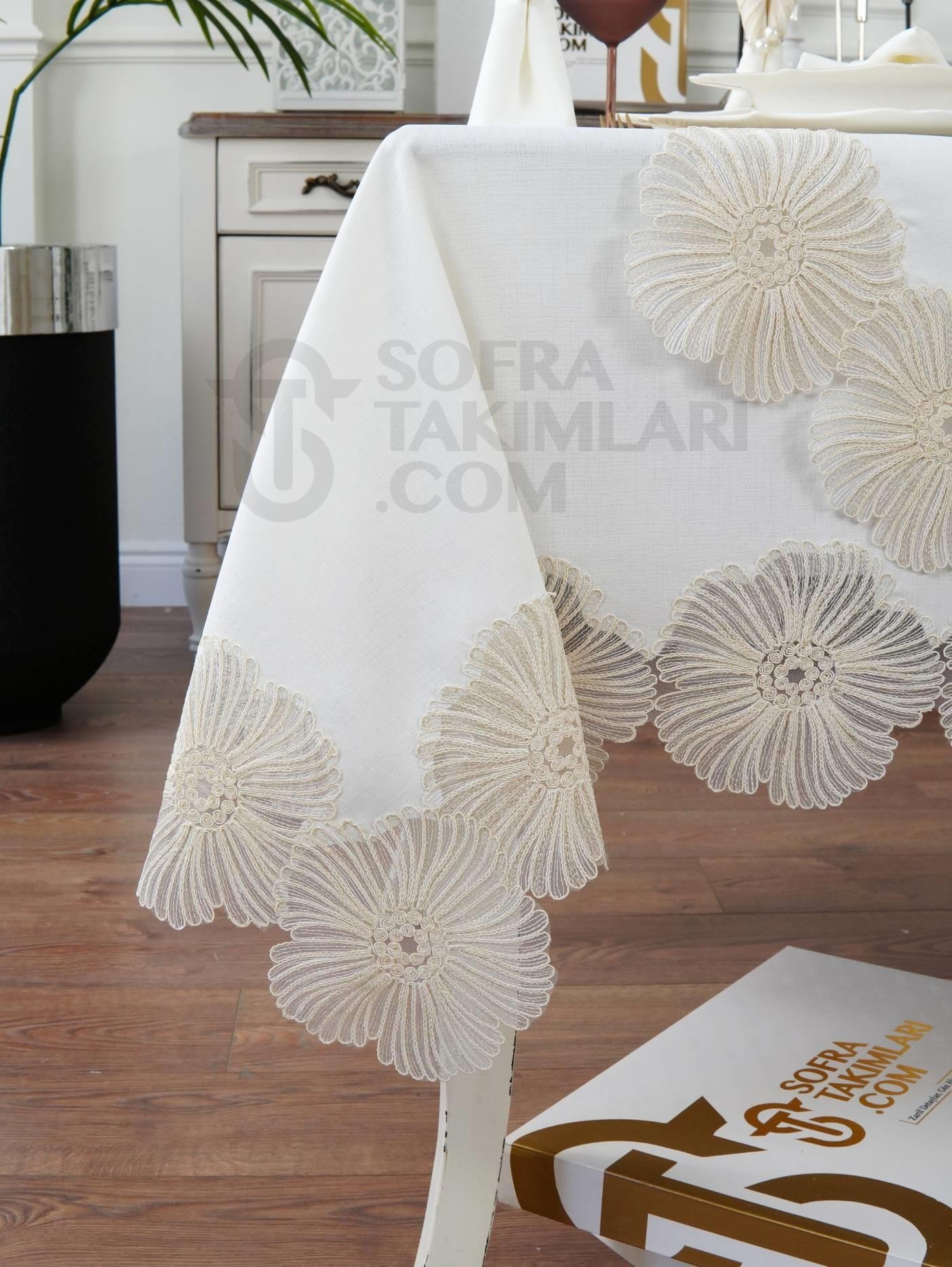 Delina Model Lüx Sofra Takımı - 26 Parça Set - Hasır Rengi Dantelli - Kırık Beyaz Keten Kumaş