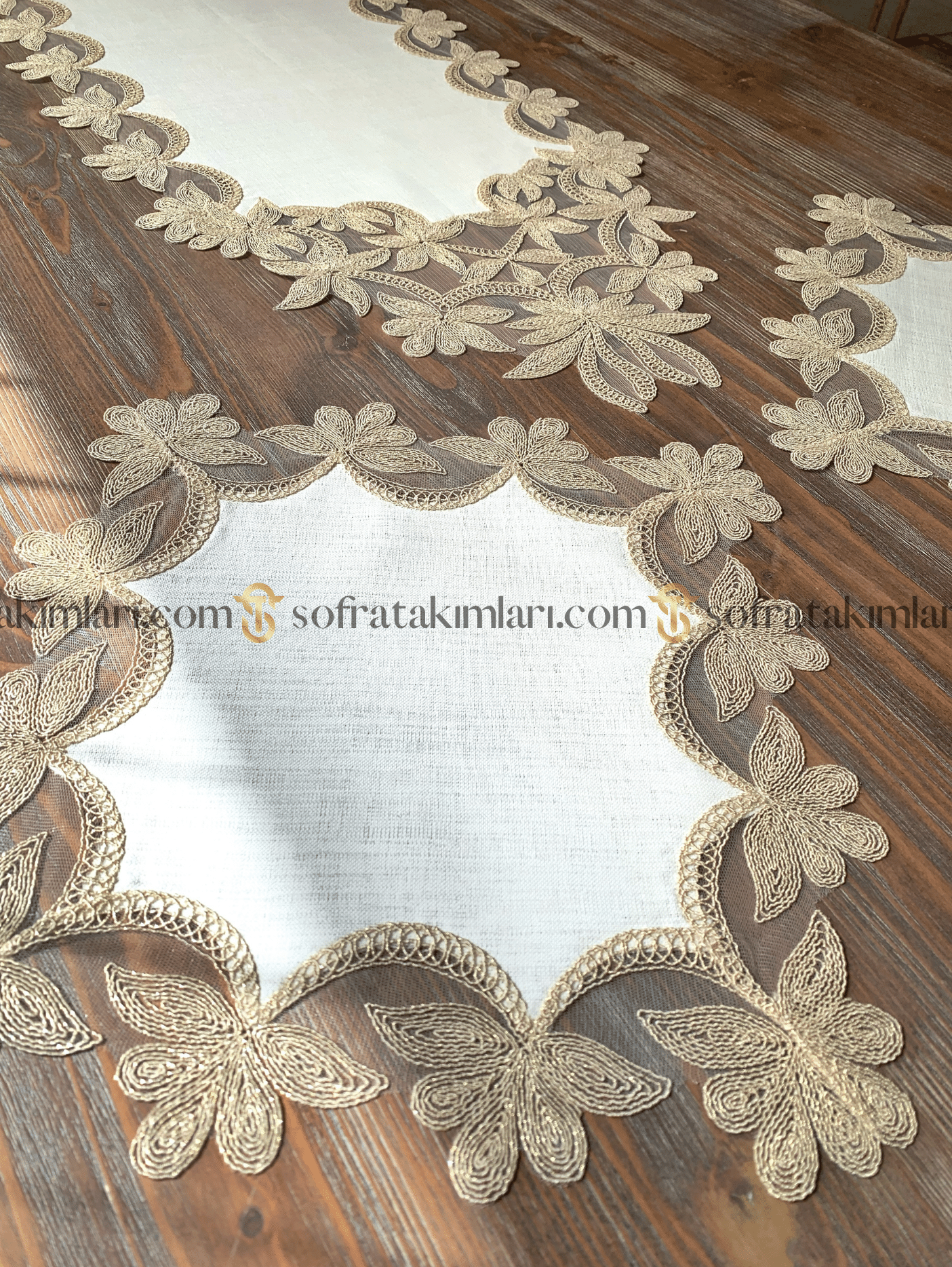 Dina Model 5 Parça Salon Örtü Takımı - Gold Dantelli