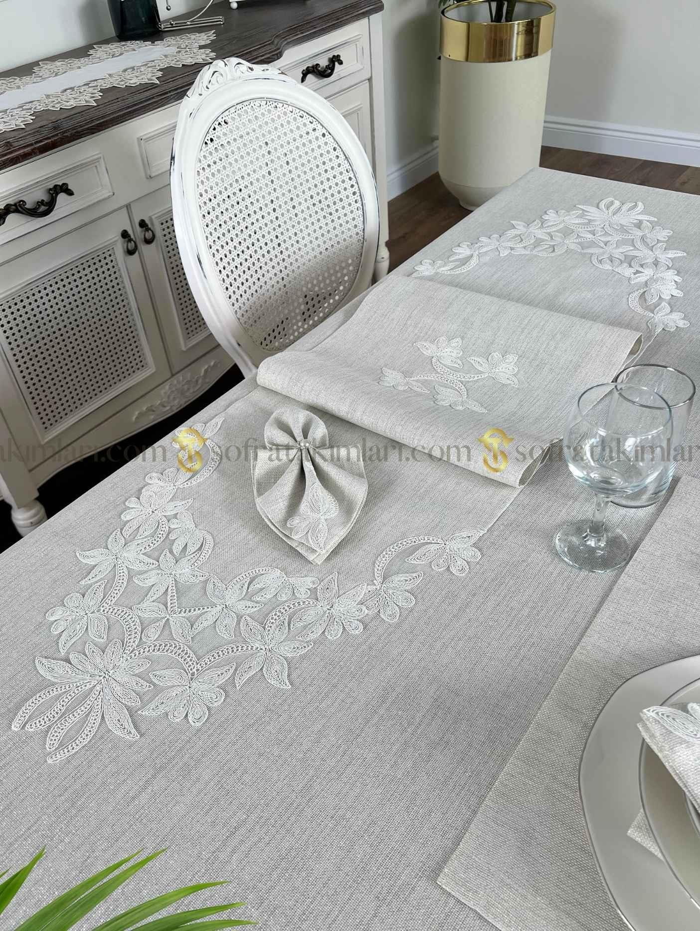 Dina Model Eko 38 Parça Sofra Takımı - Kırık Beyaz Dantelli - Işıltılı Taş Rengi Kumaş