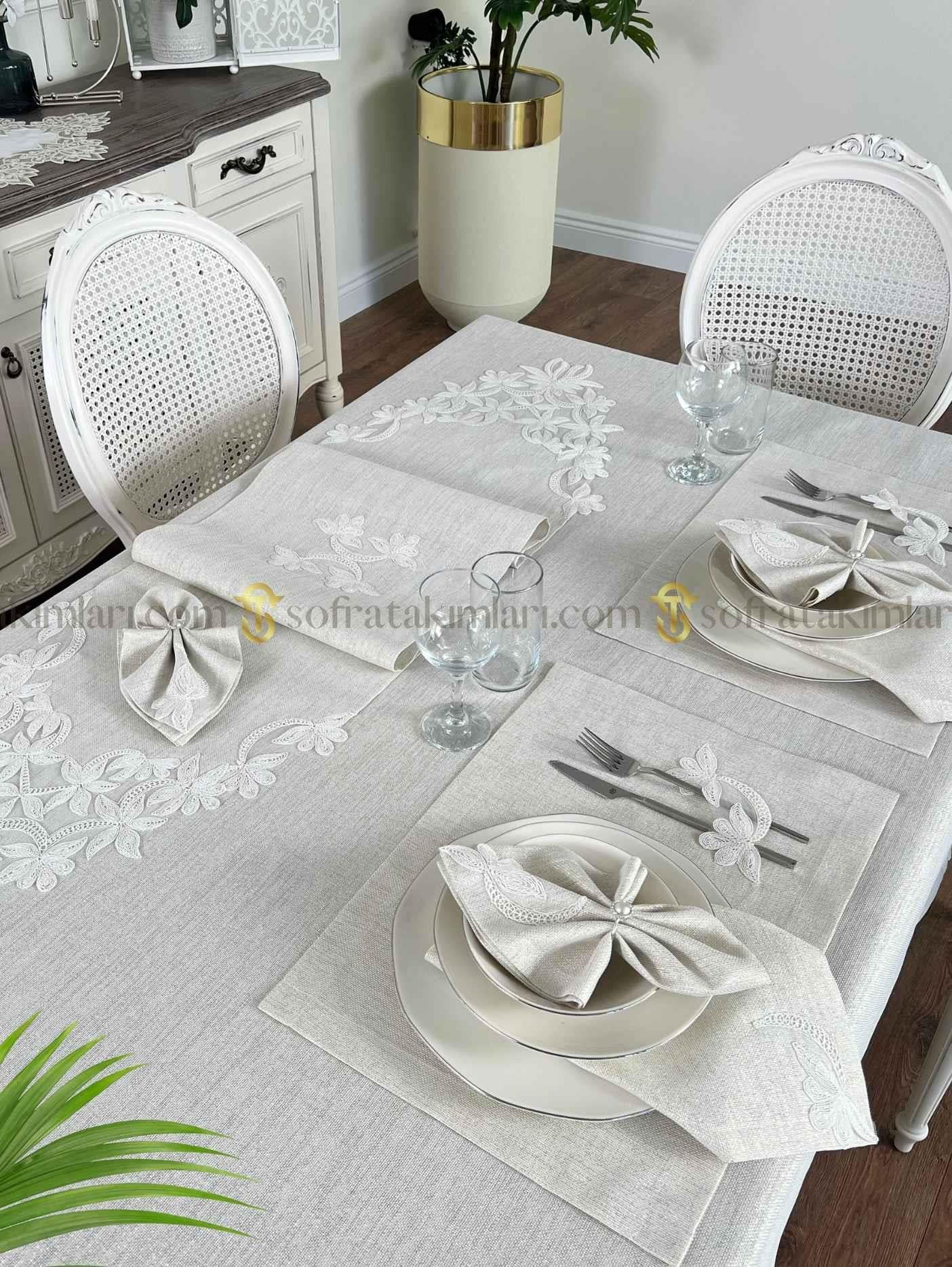 Dina Model Eko 38 Parça Sofra Takımı - Kırık Beyaz Dantelli - Işıltılı Taş Rengi Kumaş
