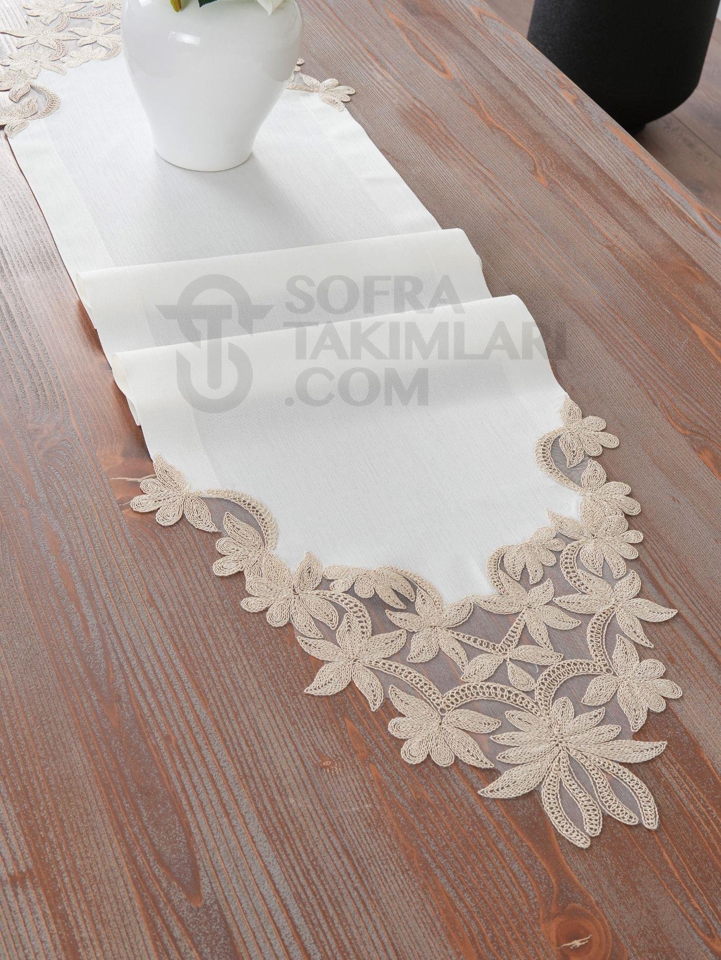 Dina Model Eko Runner - Gold Dantelli