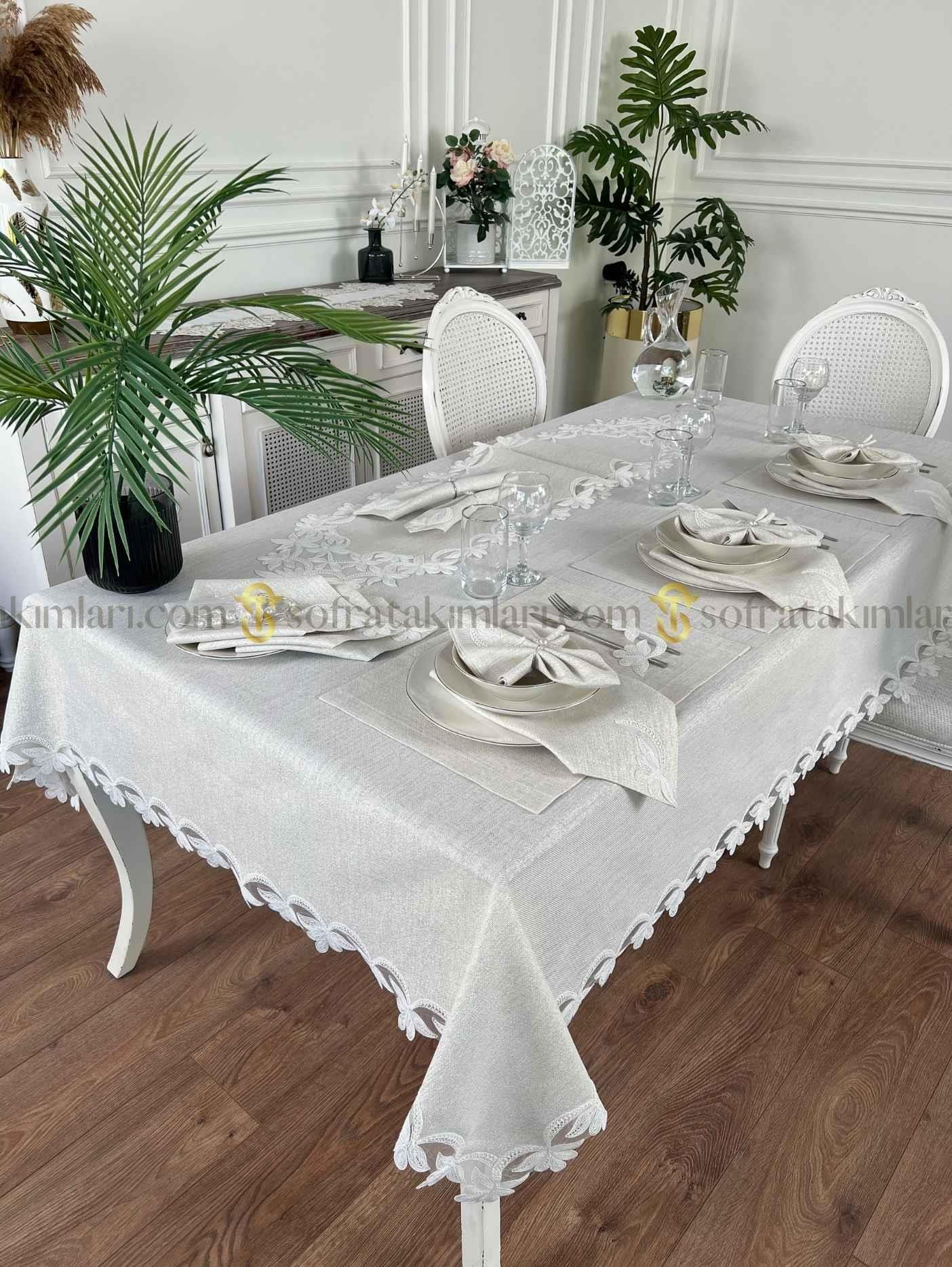 Dina Model Lüx 38 Parça Sofra Takımı Amerikan Servisli Set - Kırık Beyaz Dantelli - Işıltılı Taş Rengi Kumaş