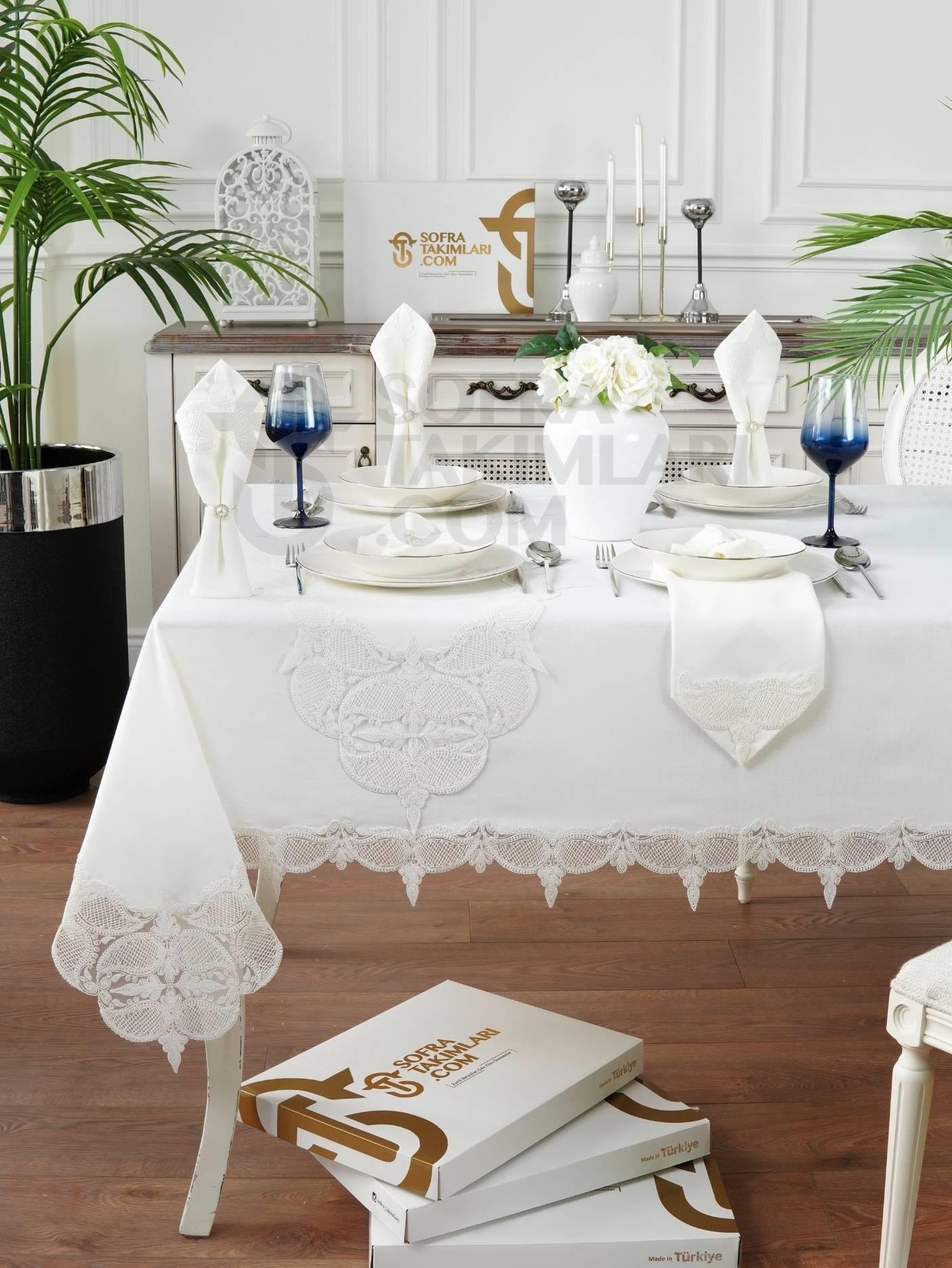Ela Lüx Masa Örtüsü Takımı 26 Parça