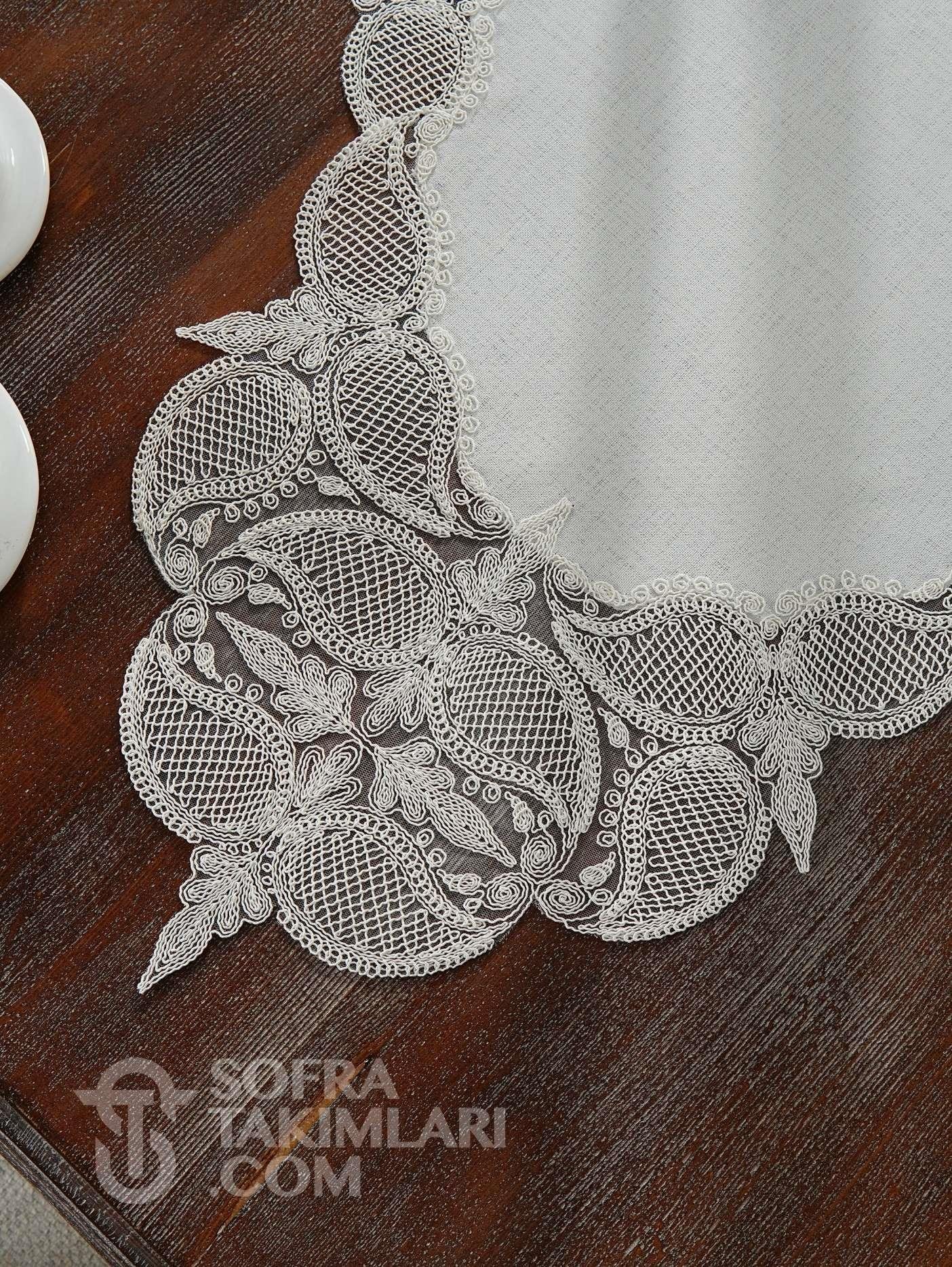 Ela Model 5 Parça Salon Örtü Takımı