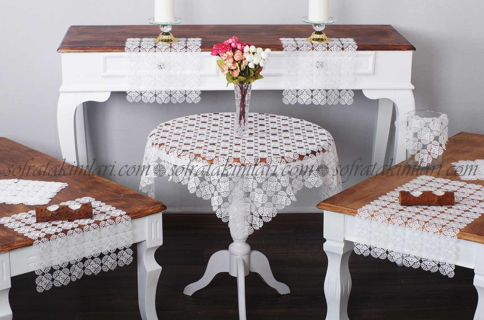 Salon Takımı 17 Parça İğne Oyası - Beyaz
