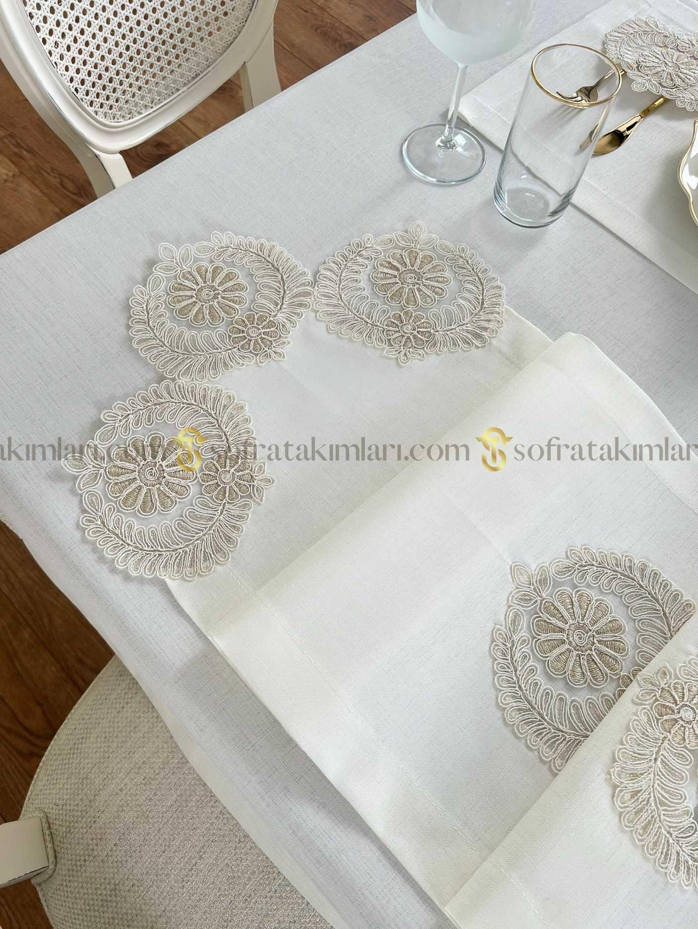 Helen Model Eko 38 Parça Sofra Takımı Amerikan Servisli Set - Gold Dantelli - Kırık Beyaz Kumaş