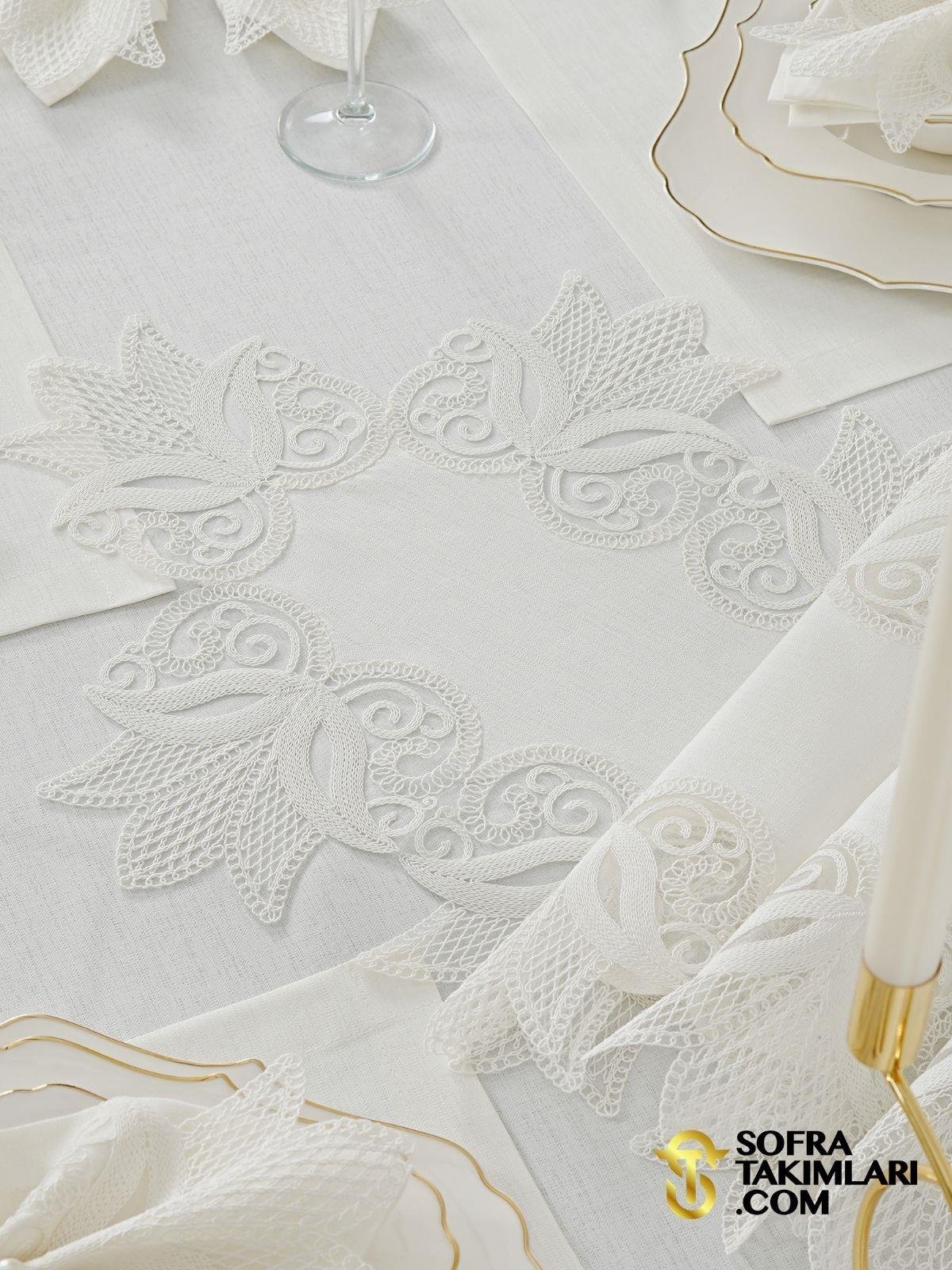 Lale Model Lüx Sofra Takımı - 38 Parça Amerikan Servisli Set - Kırık Beyaz Kumaş 2725