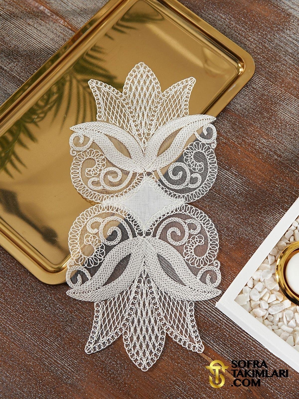 Lale Model Lüx Sofra Takımı - 38 Parça Amerikan Servisli Set - Kırık Beyaz Kumaş 2725