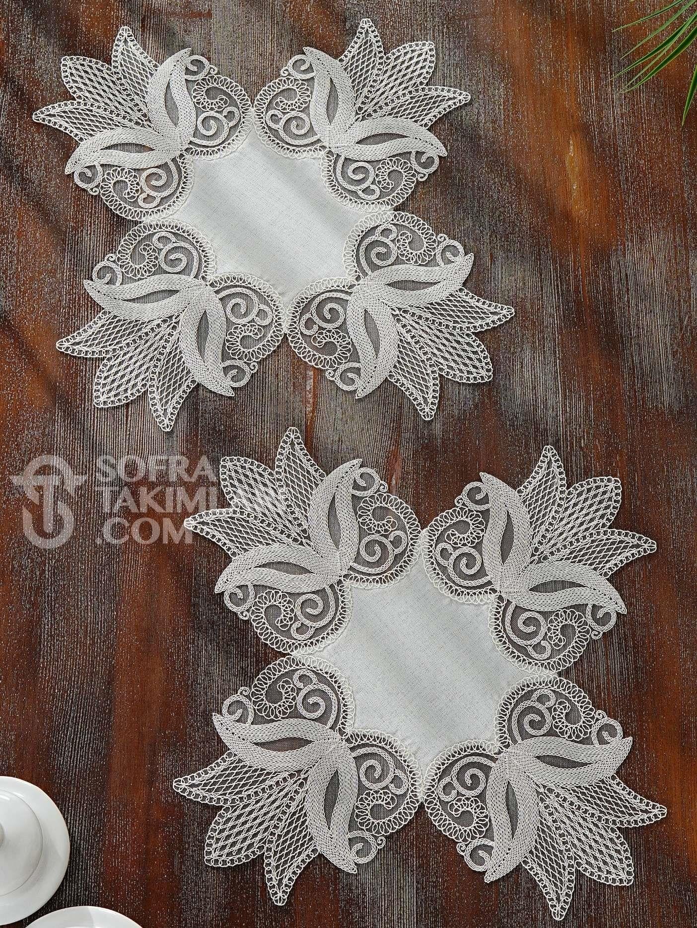 Lale Model Salon Örtü Takımı - 5 Parça Set - Kırık Beyaz Dantel - Kırık Beyaz Kumaş CS