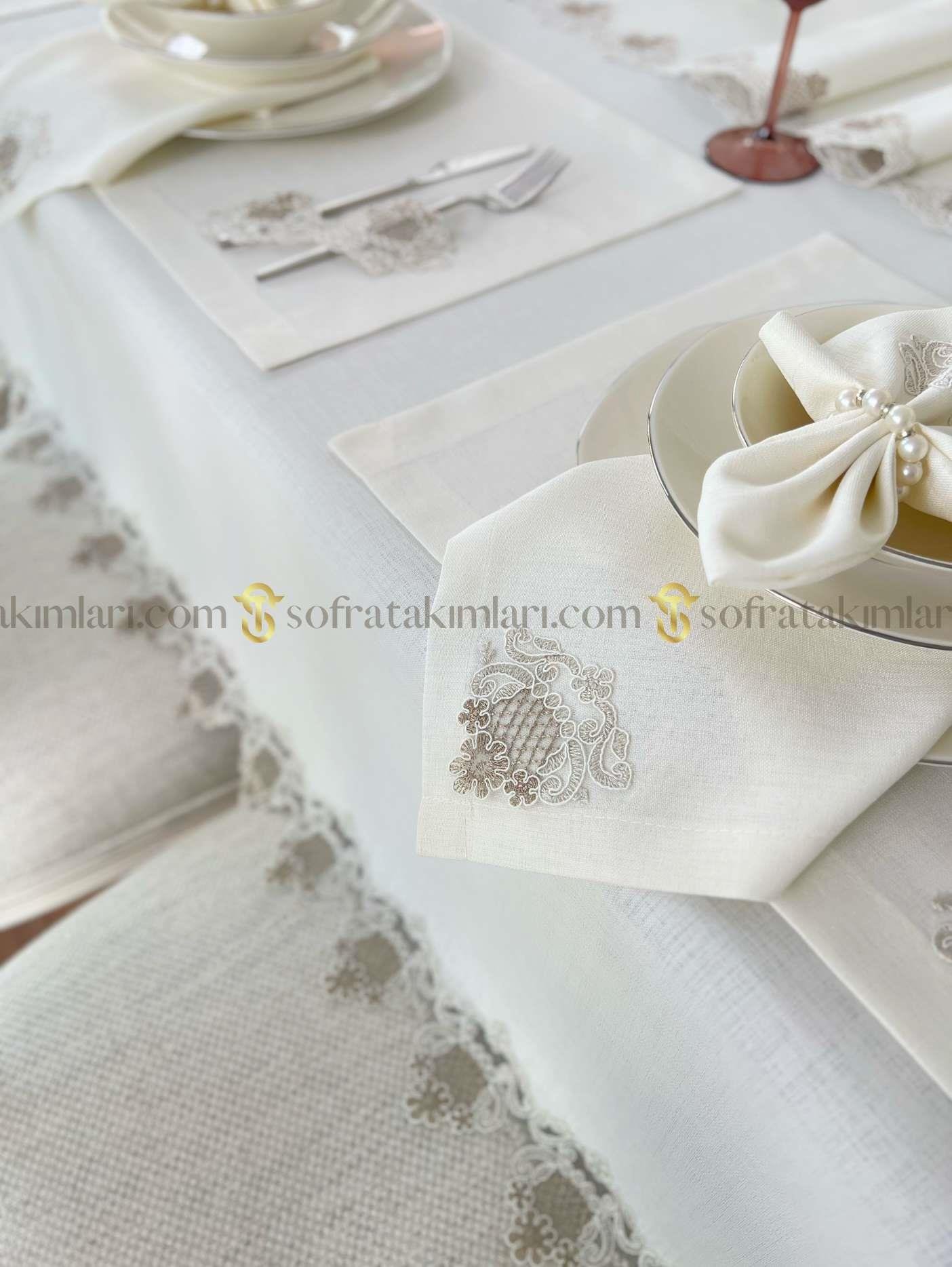 Safir Model Lüx Sofra Takımı - 38 Parça Amerikan Servisli Set - Kahve Dantelli - Kırıkbeyaz Kumaş