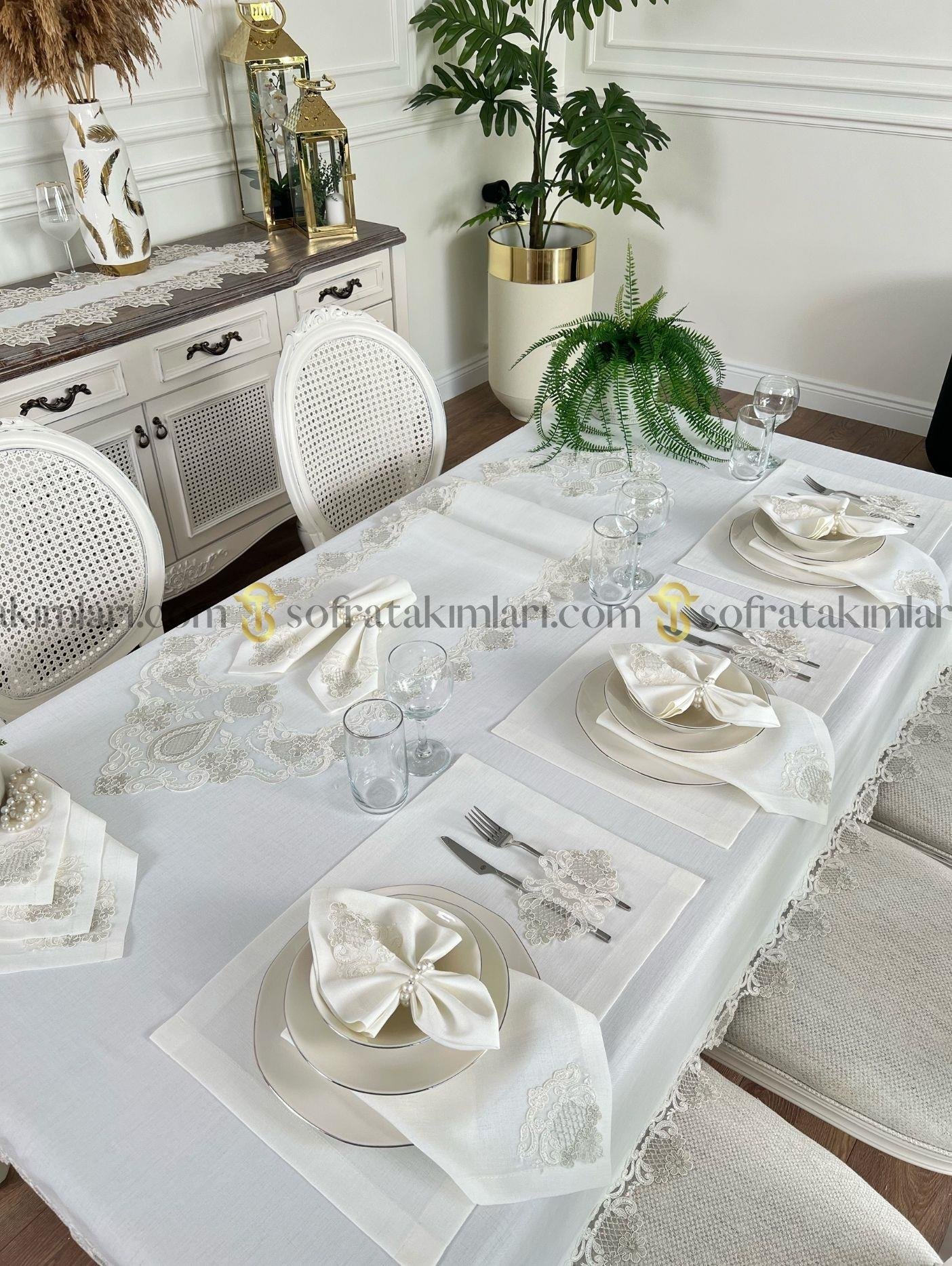 Safir Model Lüx Sofra Takımı 38 Parça Amerikan Servisli Set - Gümüş Dantelli - Kırık Beyaz Keten Kumaş