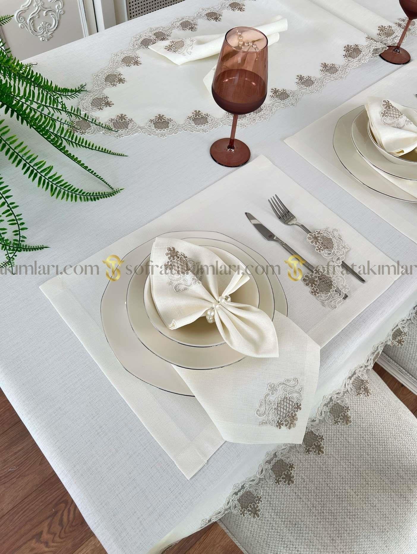 Safir Model Lüx Sofra Takımı - 38 Parça Amerikan Servisli Set - Kahve Dantelli - Kırıkbeyaz Kumaş