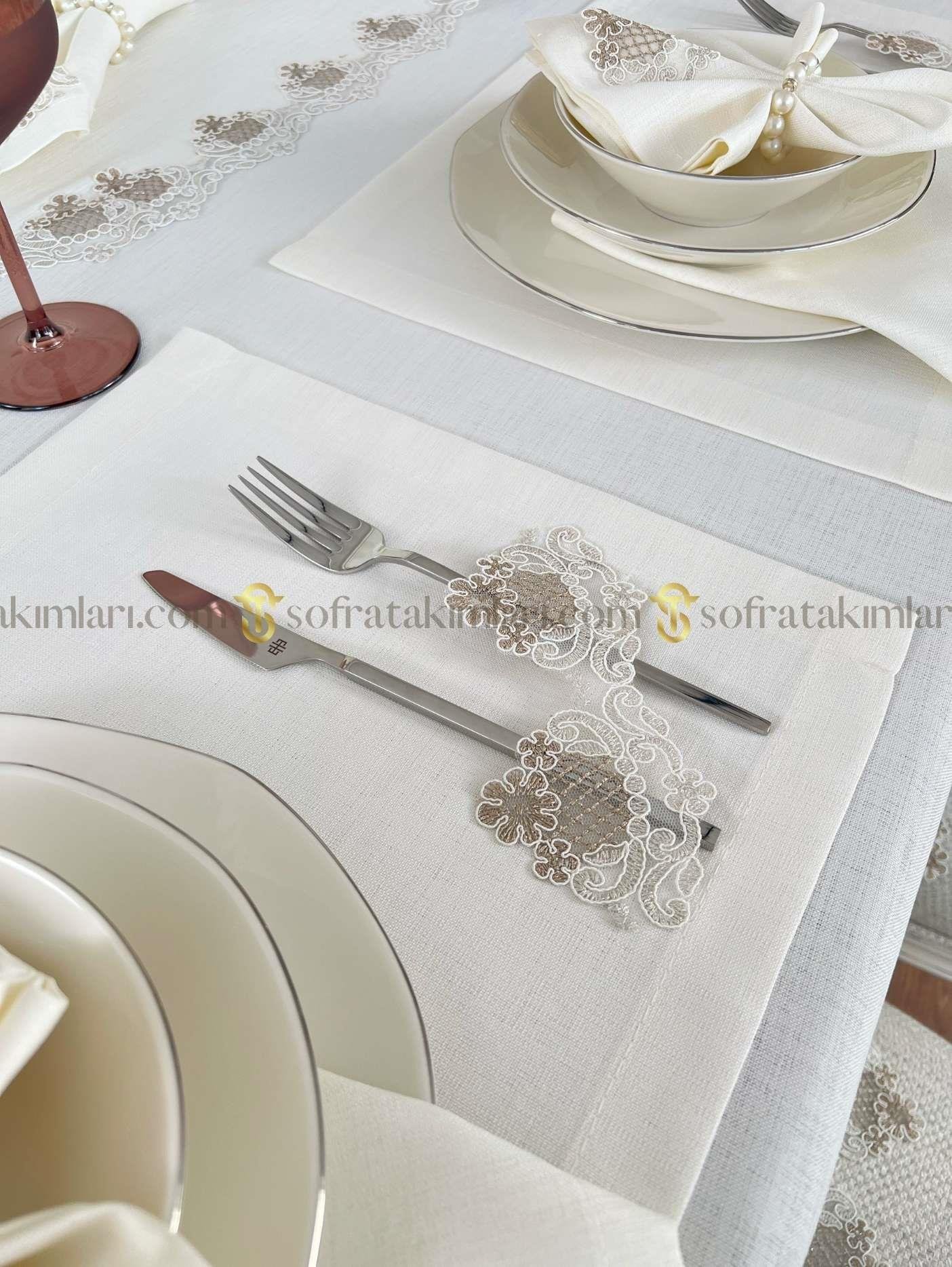 Safir Model Lüx Sofra Takımı - 38 Parça Amerikan Servisli Set - Kahve Dantelli - Kırıkbeyaz Kumaş