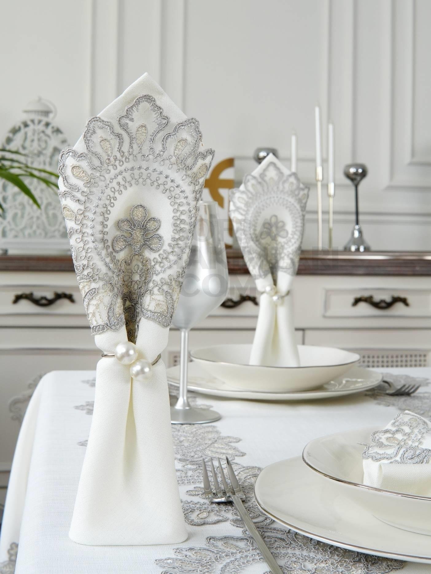 Şahmeran Model Lüx 26 Parça Sofra Takımı Set - Gümüş Dantelli - Kırık Beyaz Kumaş