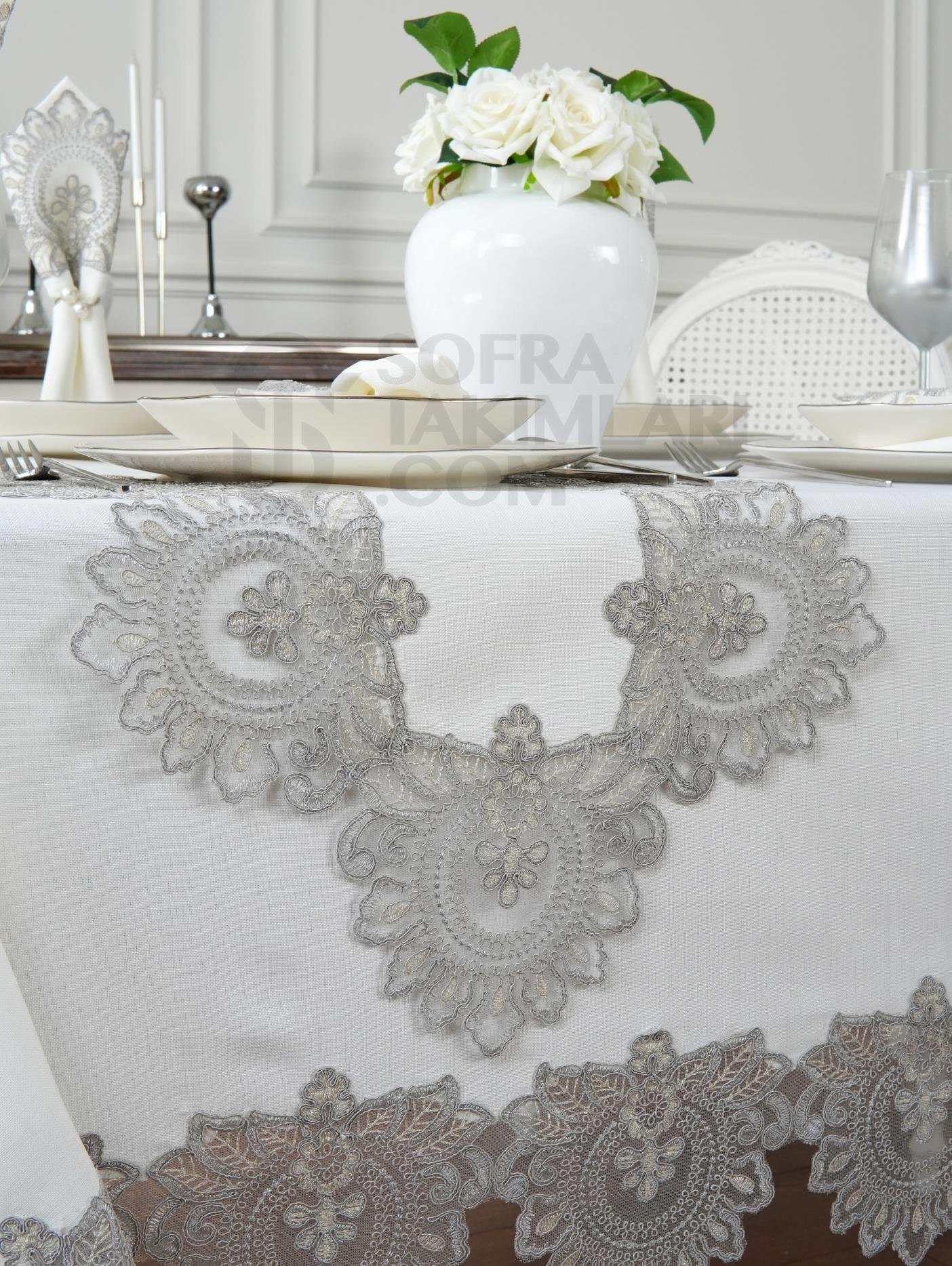 Şahmeran Model Lüx 26 Parça Sofra Takımı Set - Gümüş Dantelli - Kırık Beyaz Kumaş