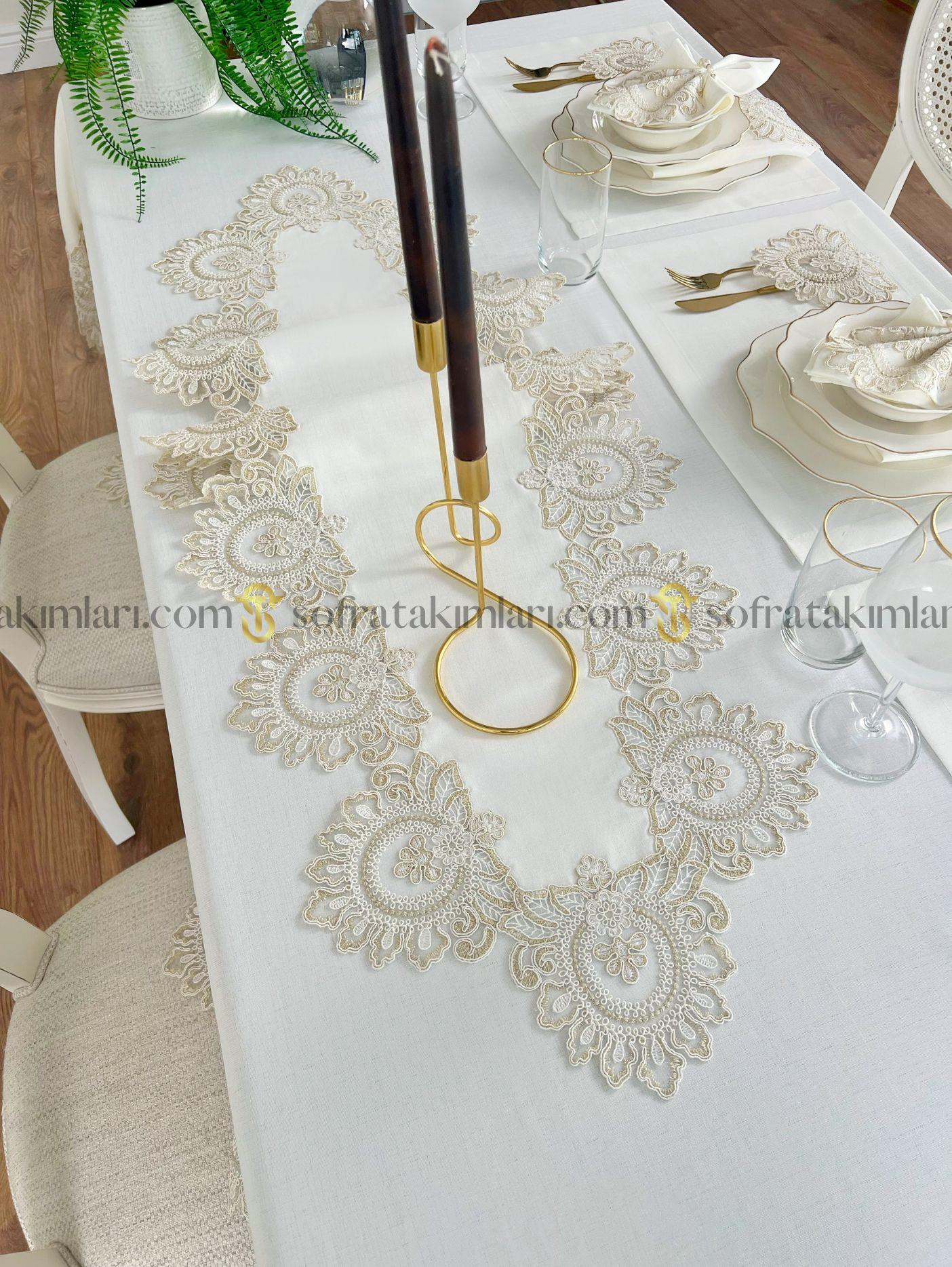 Şahmeran Model Lüx Sofra Takımı 38 Parça Amerikan Servisli Set - Gold Dantelli - Kırık Beyaz Kumaş
