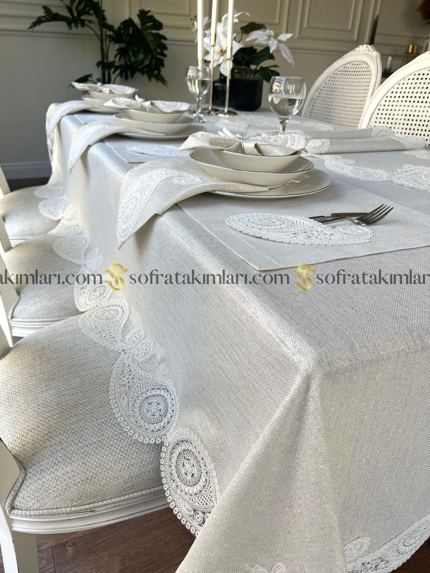 Salkım Model 38 Parça Lüx Sofra Takımı - Kırık Beyaz Dantelli - Işıltılı Taş Rengi Kumaş 