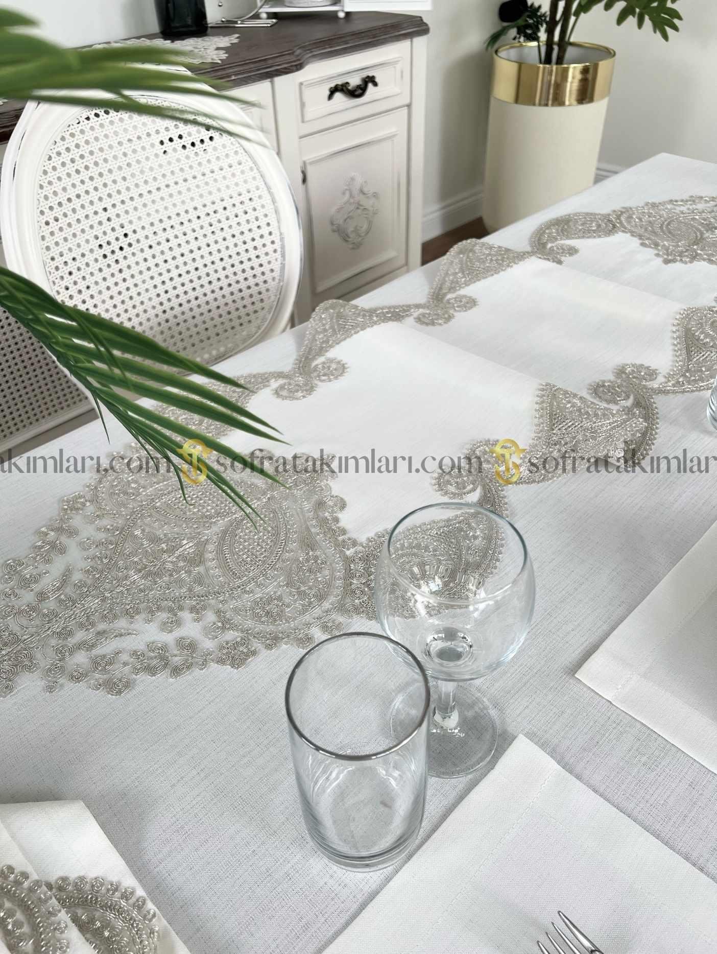 Salkım Model Eko 38 Parça Sofra Takımı - Platin Dantelli - Kırık Beyaz Kumaş