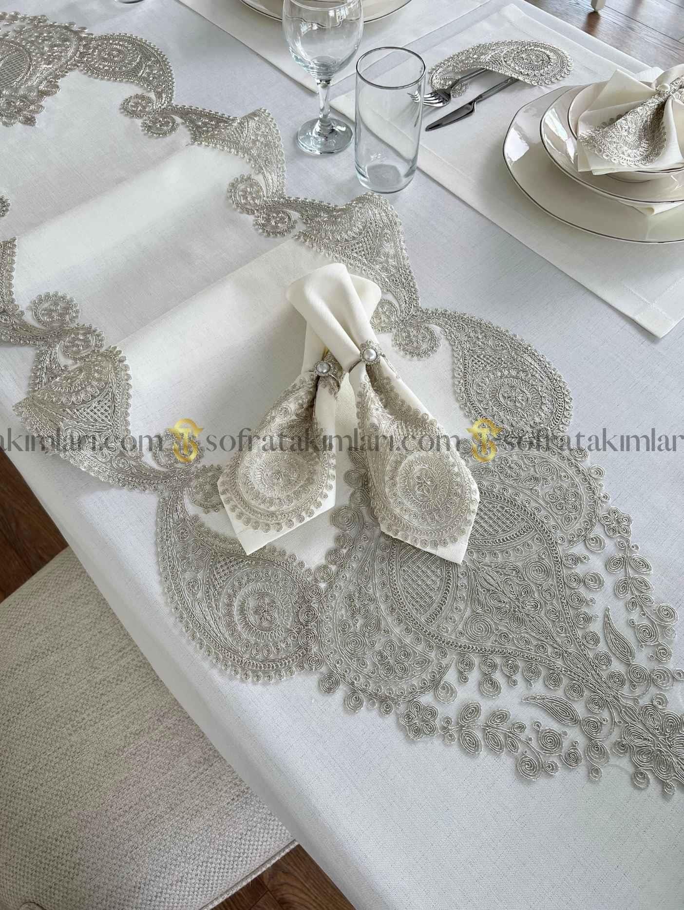 Salkım Model Eko 38 Parça Sofra Takımı - Platin Dantelli - Kırık Beyaz Kumaş