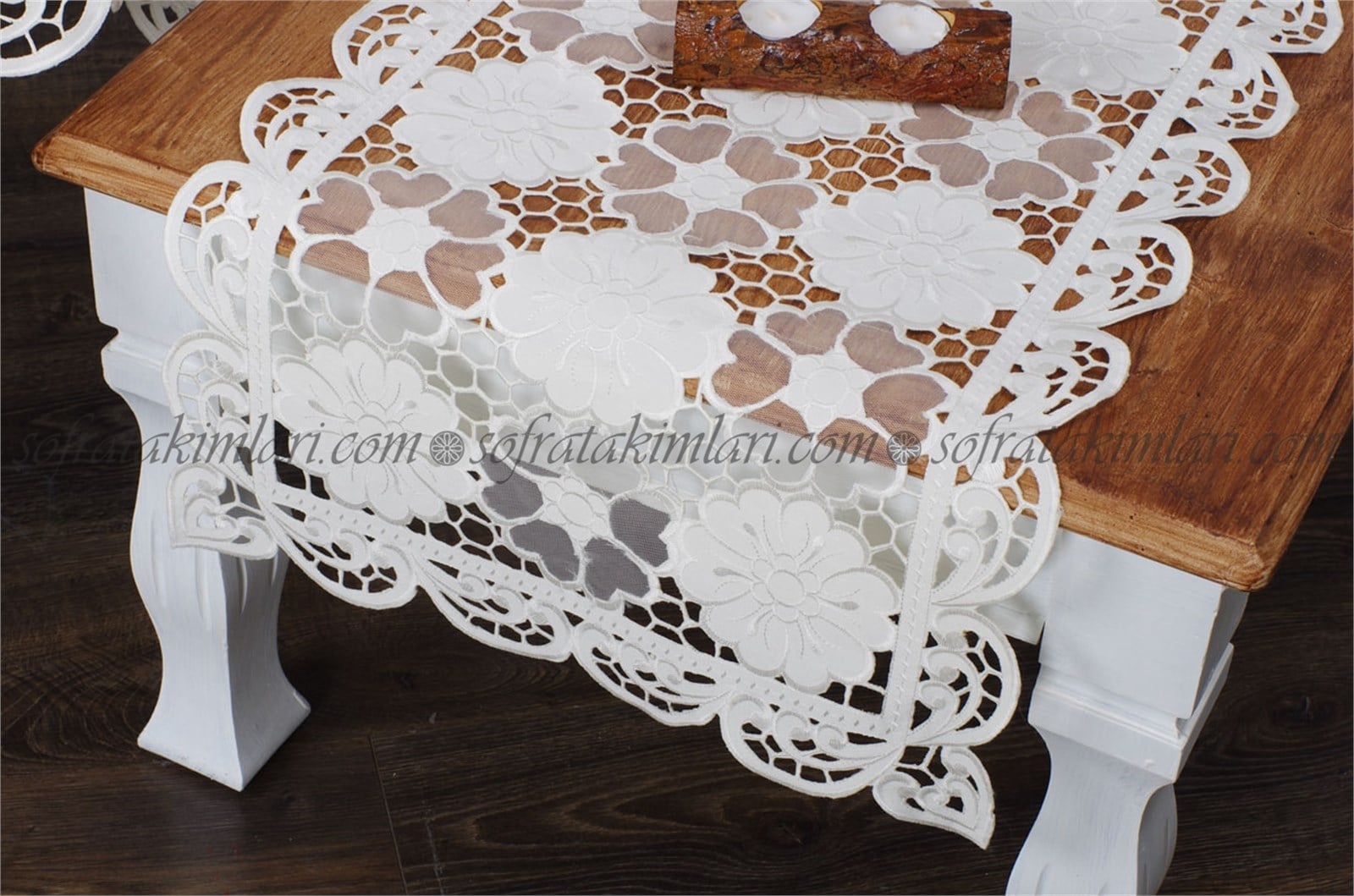 Salon Takımı 16 Parça - Delik İşi Model C