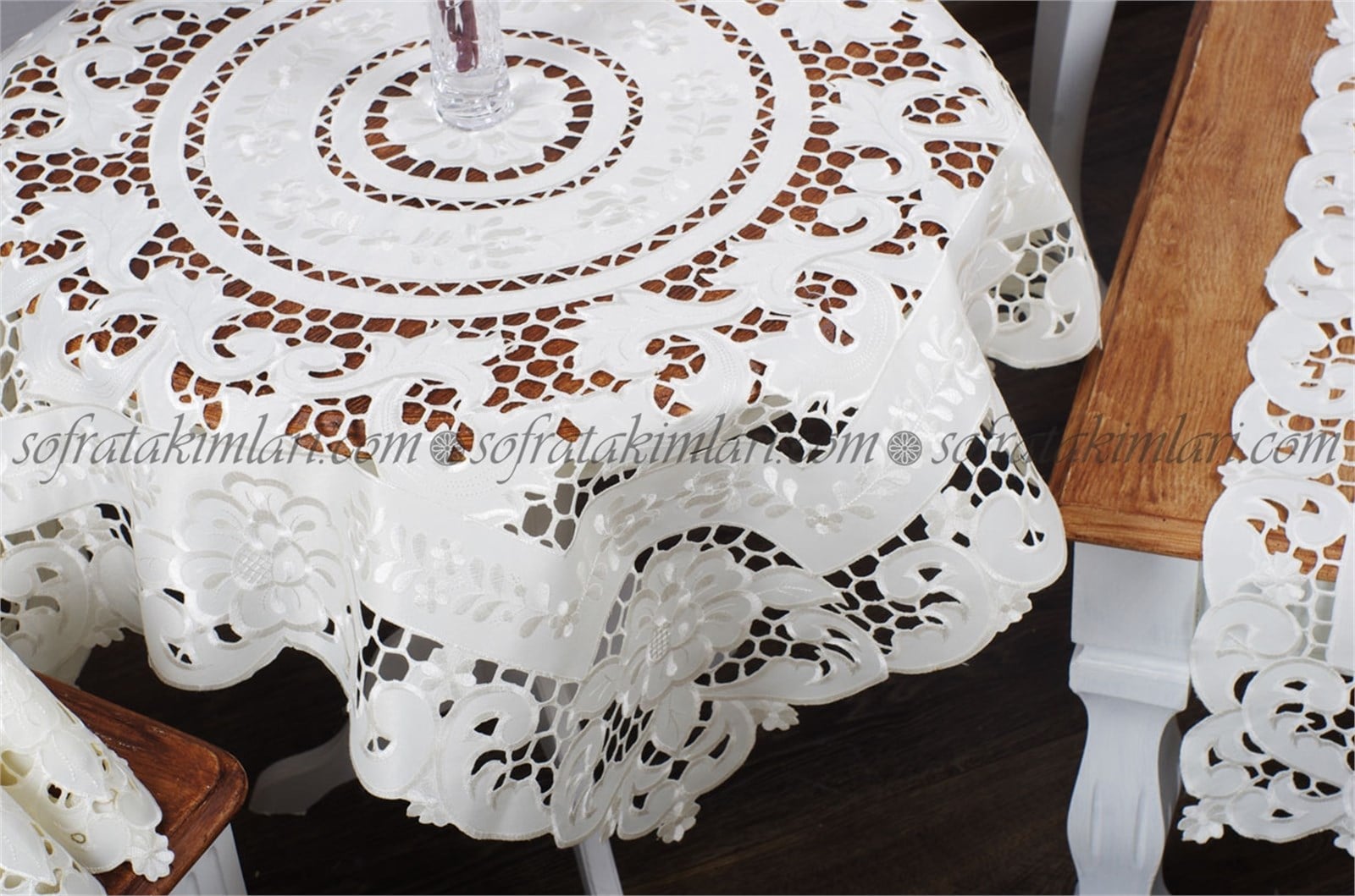 Salon Takımı 16 Parça - Delik İşi Model B