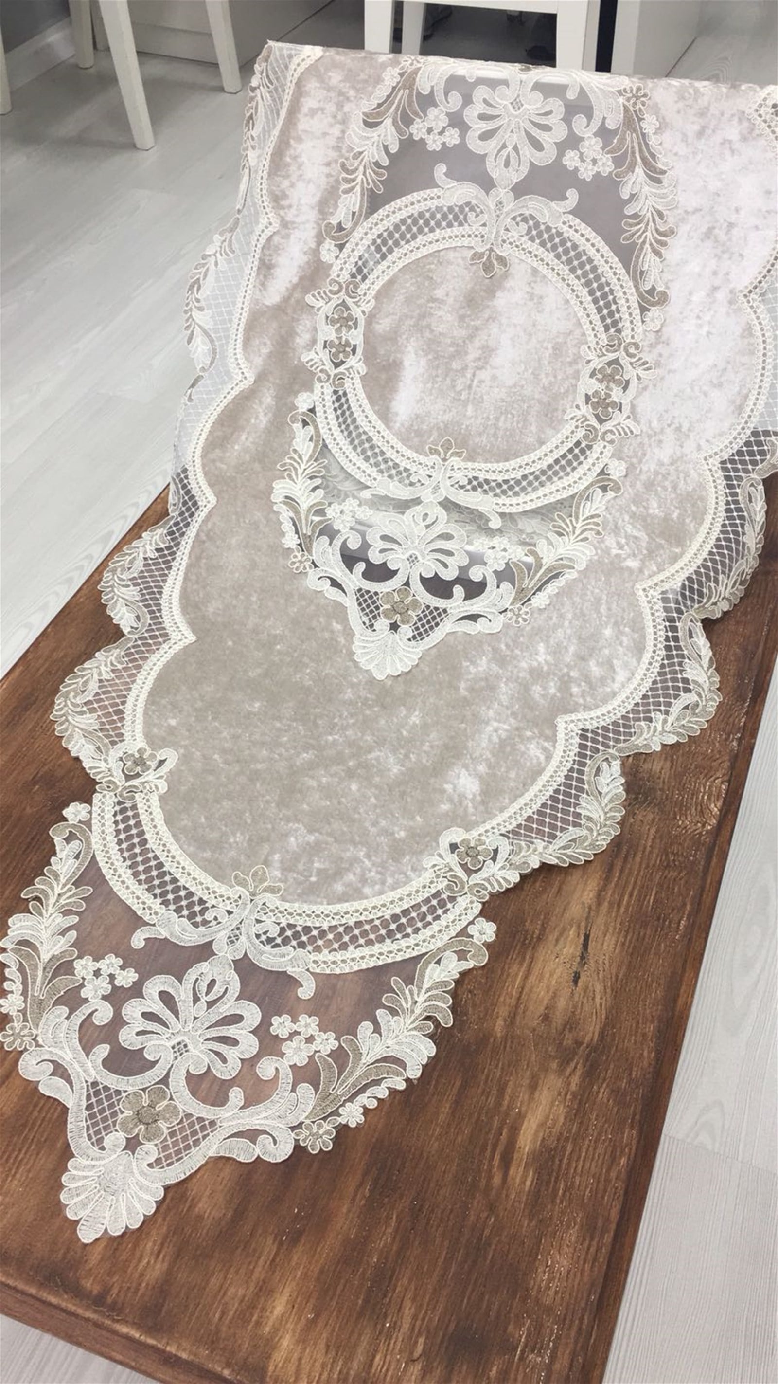 Salon Takımı Ay Model Kadife 5 Parça - Sütlü Kahve