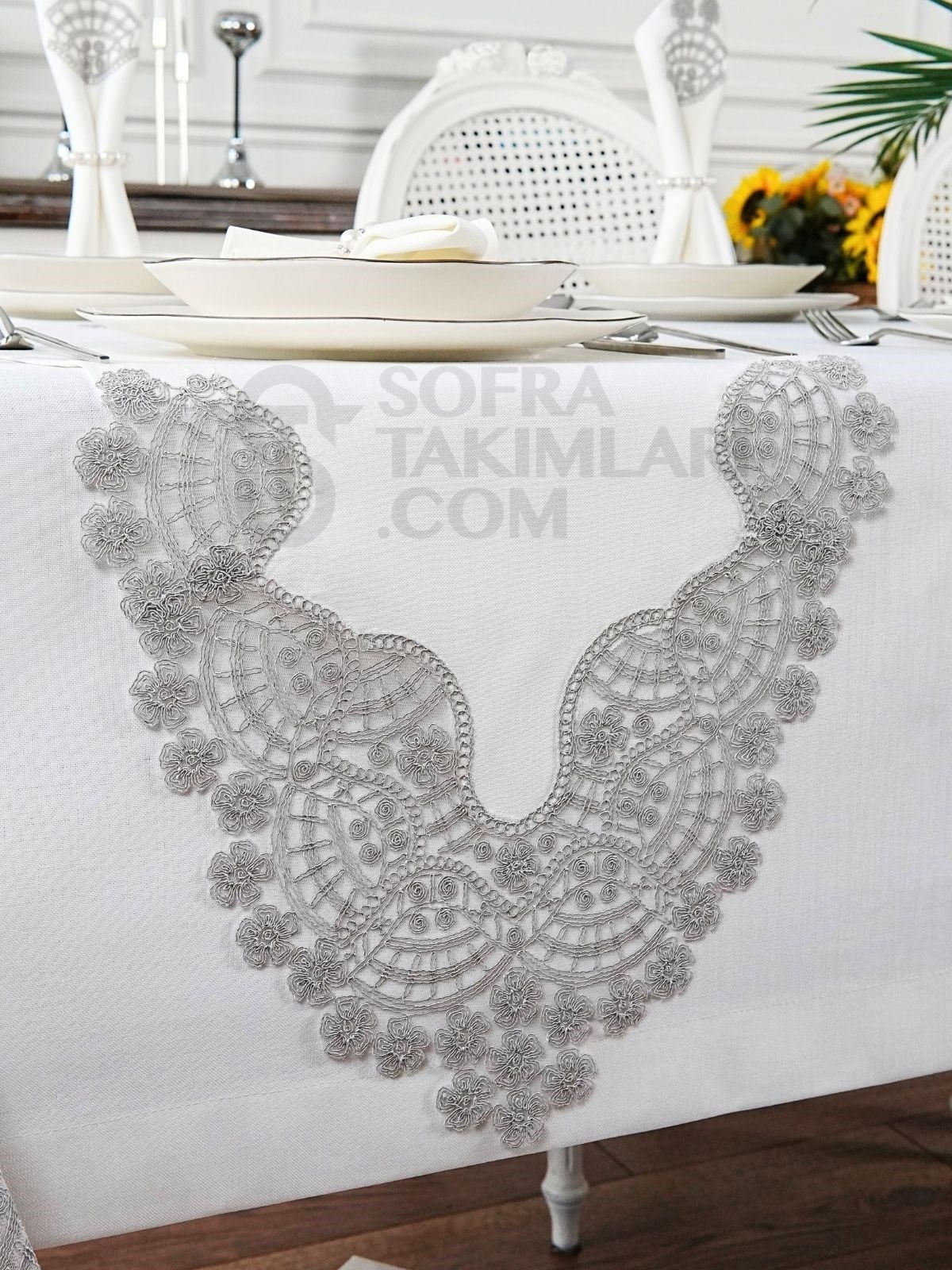 Sevda Model Eko 26 Parça Sofra Takımı Set - Gümüş Dantelli - Kırık Beyaz Kumaş