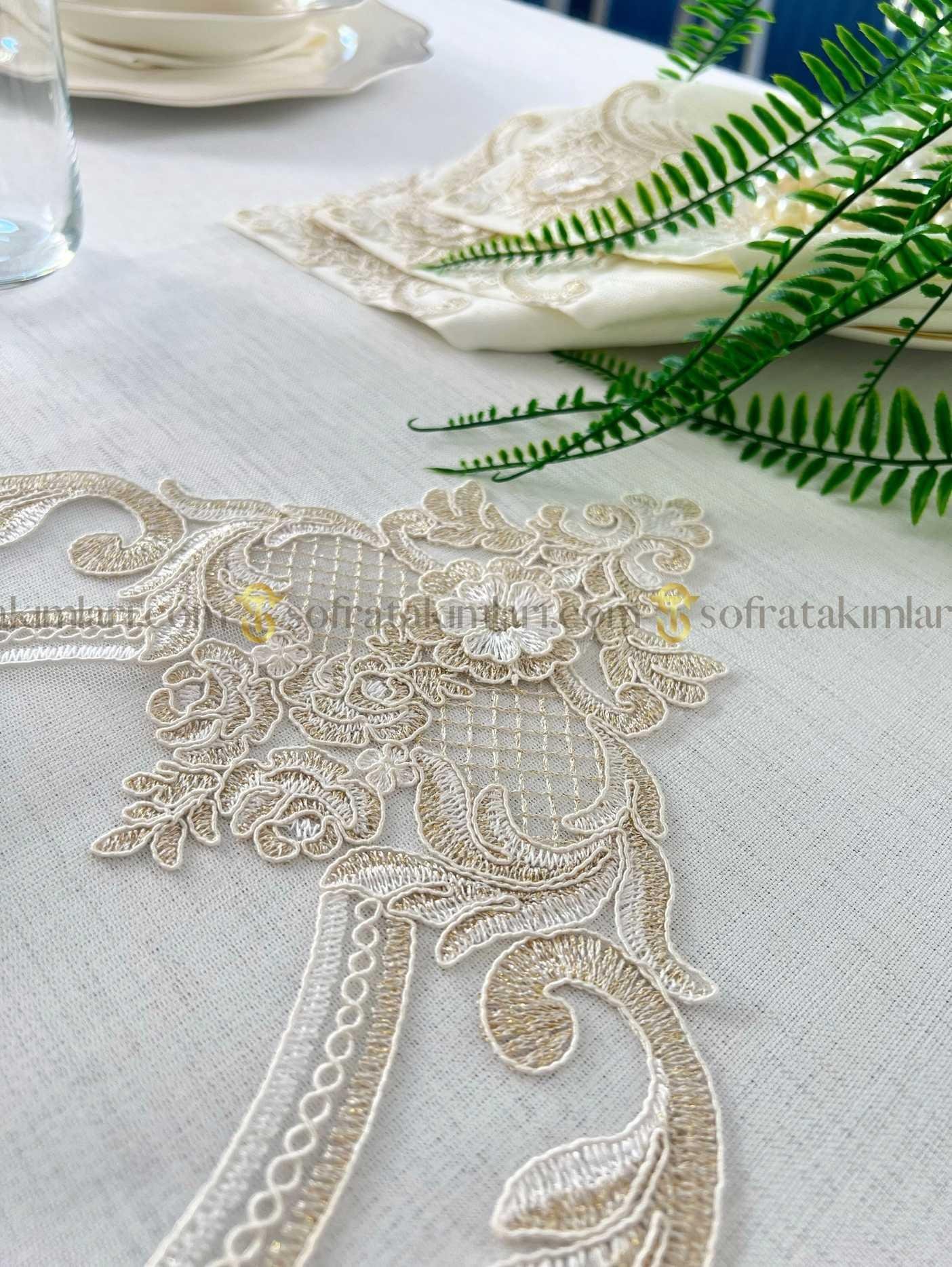 Victoria Model Eko Sofra Takımı - 38 Parça Amerikan Servisli Set - Gold Dantelli - Kırık Beyaz Keten Kumaş