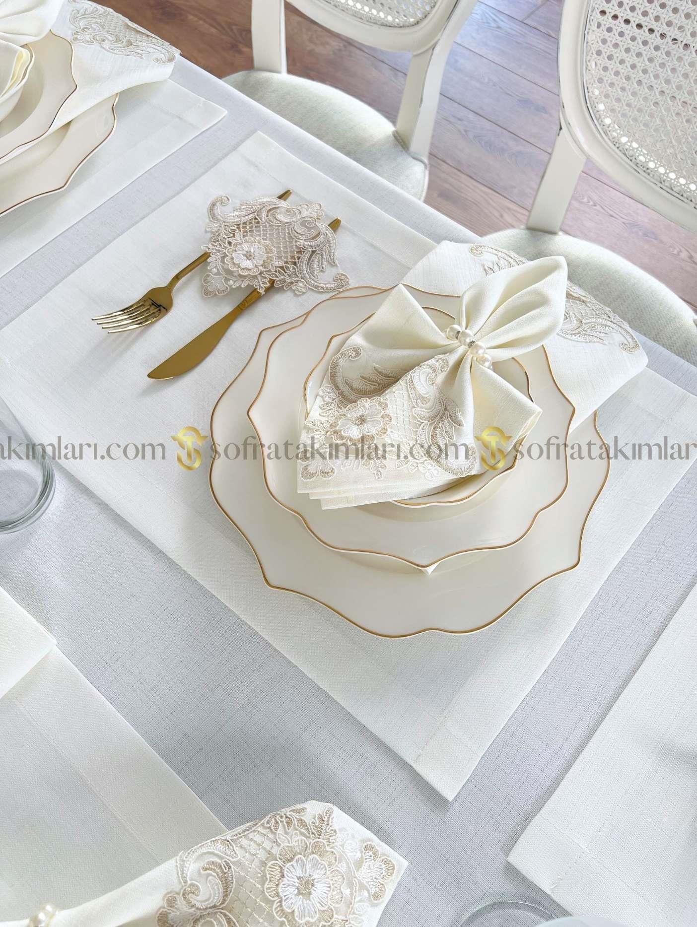 Victoria Model Eko Sofra Takımı - 38 Parça Amerikan Servisli Set - Gold Dantelli - Kırık Beyaz Keten Kumaş
