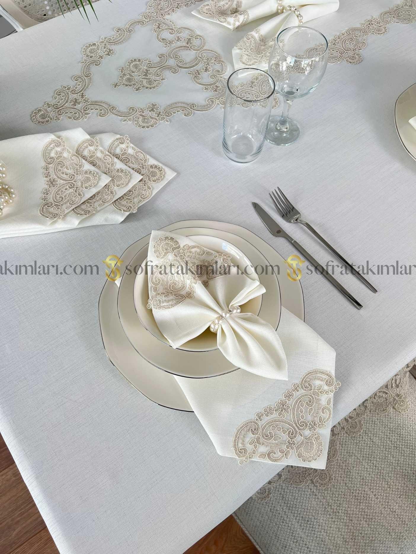 Vintage Model Lüx 26 Parça Sofra Takımı Set - Cappucino Dantelli - Kırık Beyaz Kumaş