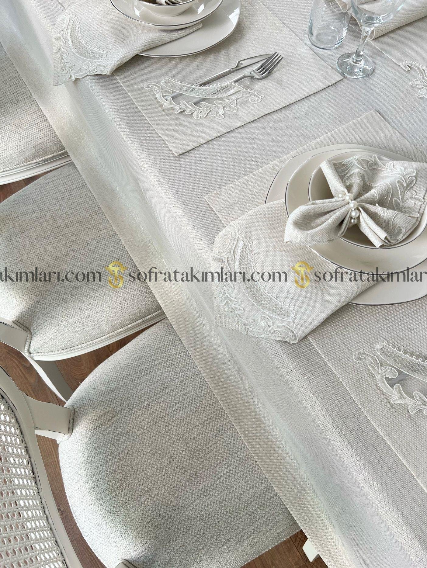 Zahira Model Eko Sofra Takımı 38 Parça Amerikan Servisli Set - Gümüş Dantelli - Işıltılı Taş Rengi Kumaş