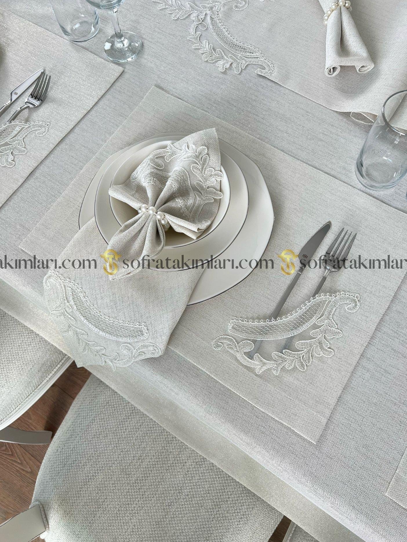 Zahira Model Eko Sofra Takımı 38 Parça Amerikan Servisli Set - Gümüş Dantelli - Işıltılı Taş Rengi Kumaş