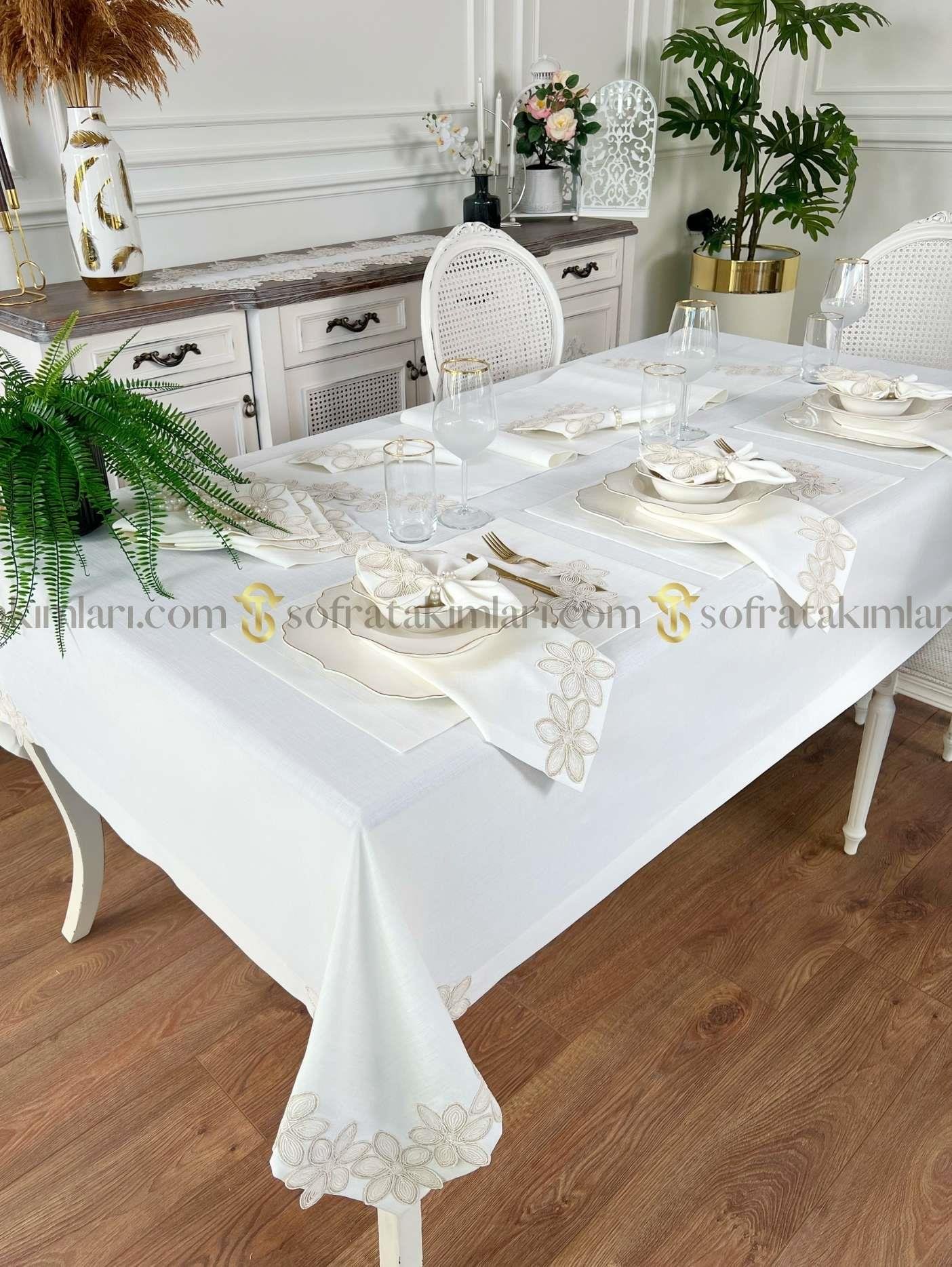 Zenya Model Eko Sofra Takımı - 38 Parça Amerikan Servisli Set - Gold Dantelli - Kırık Beyaz Kumaş