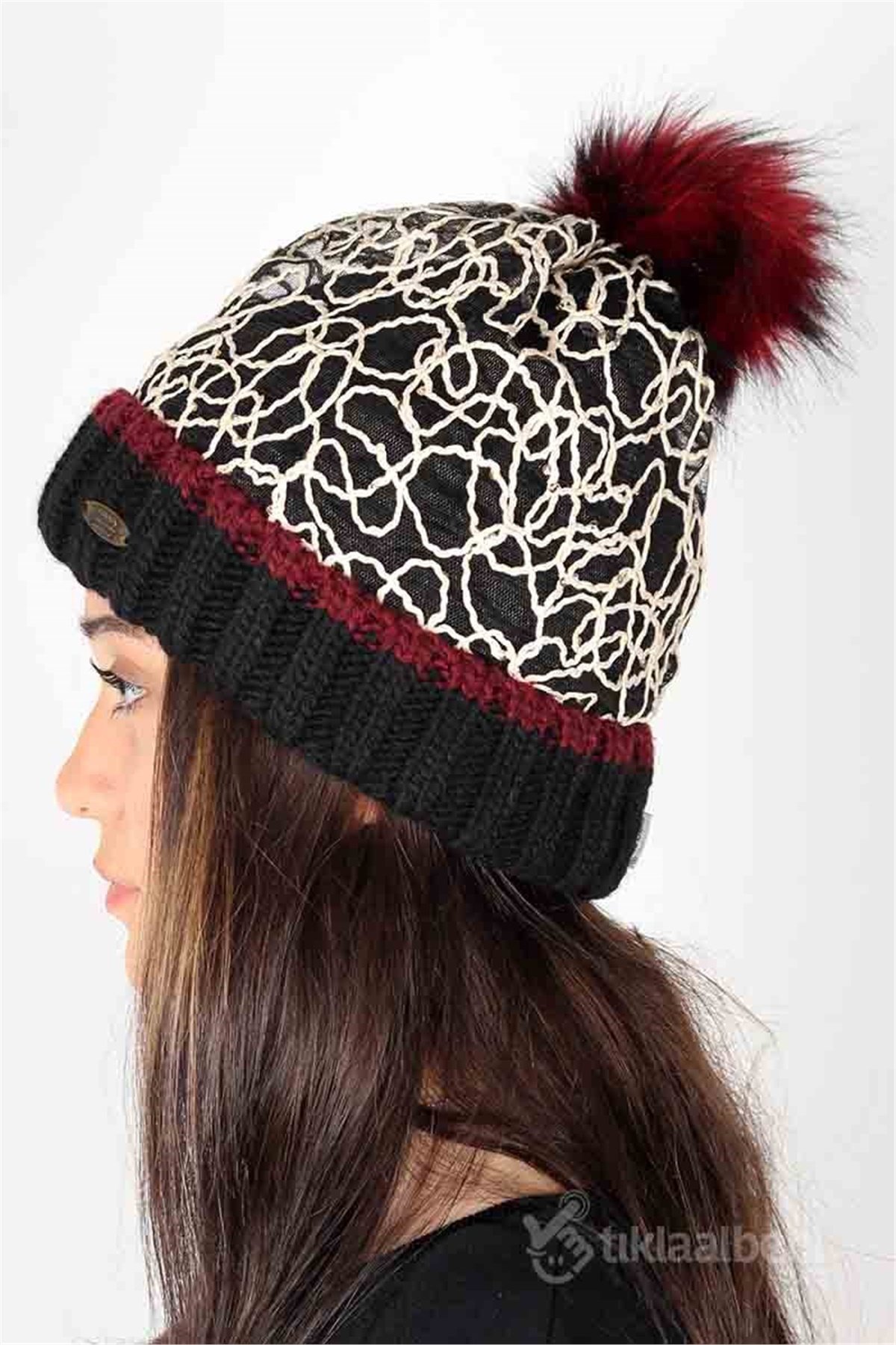 İp Örgü Detaylı 1. Kalite Kürk Ponponlu Kadın Bere