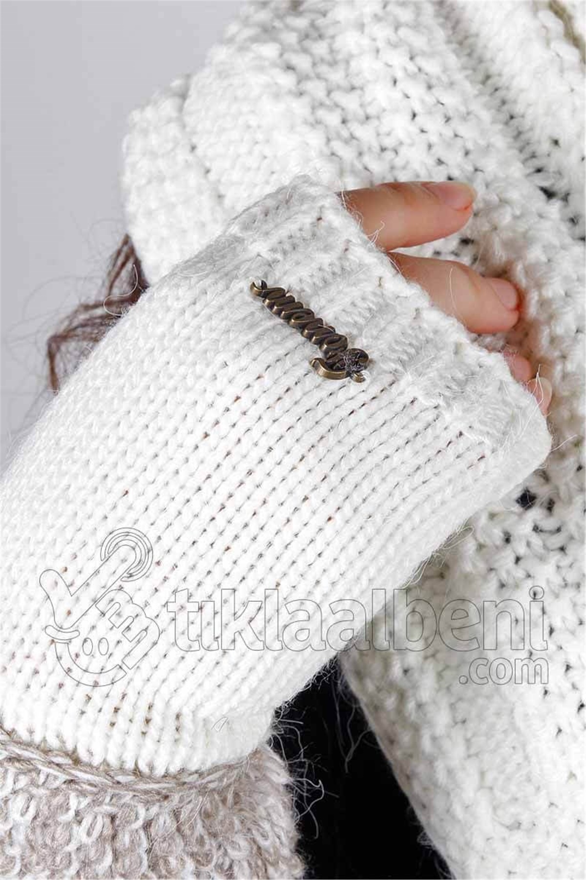 İstanbul 607 Üçlü Bayan Atkı Seti Ekru