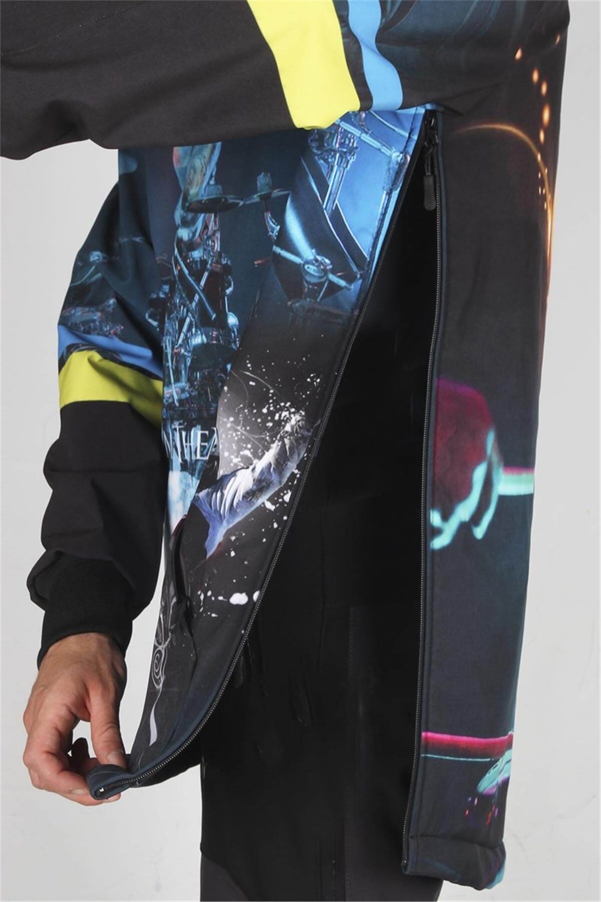 Snowsea Dream Theater Snowboard or Ski Jacket