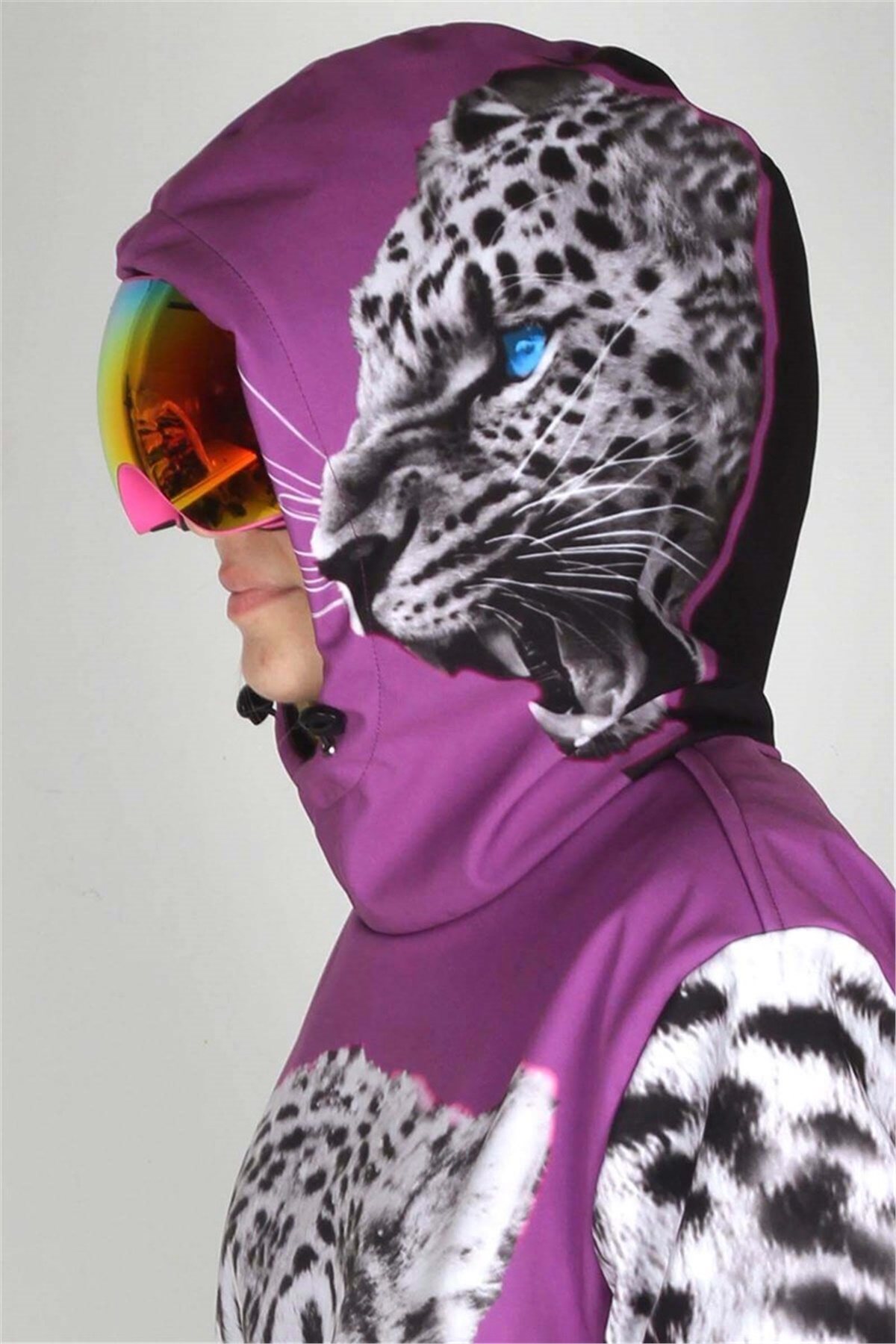 Snowsea SS5591 White Tiger Outdoor Snowboard or Ski Jacket