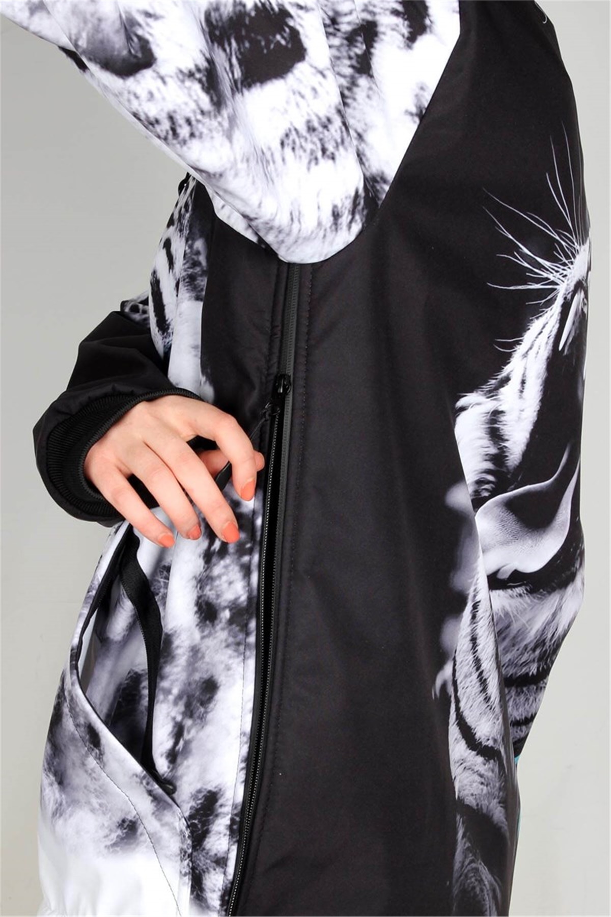 Snowsea Wild Serisi White Tiger Bayan Kayak ve Snowboar Montu