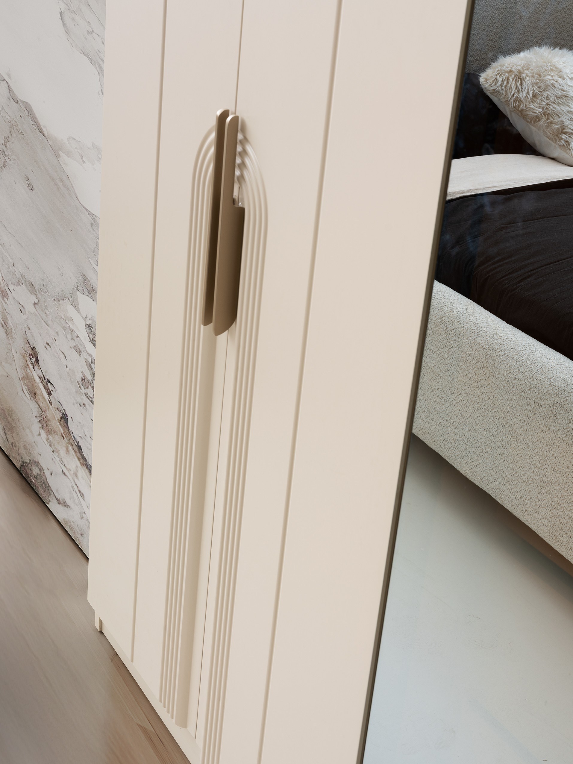 Luzzi MDF 6 Kapaklı Elbise Dolabı Gardrop 246x58x215cm