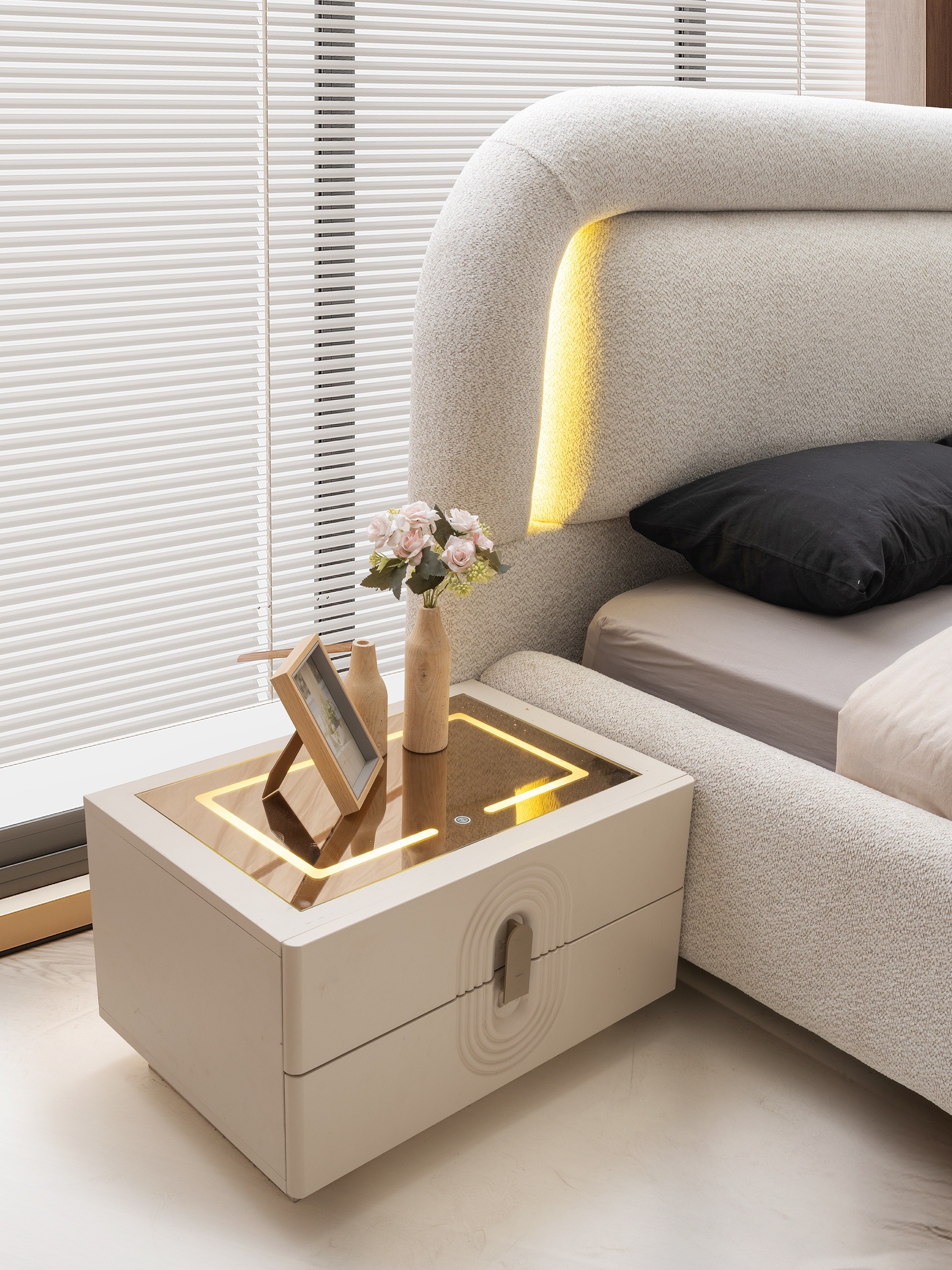 Luzzi MDF 6 Kapaklı Yatak Odası Takımı Başlıklı 246x58x215cm