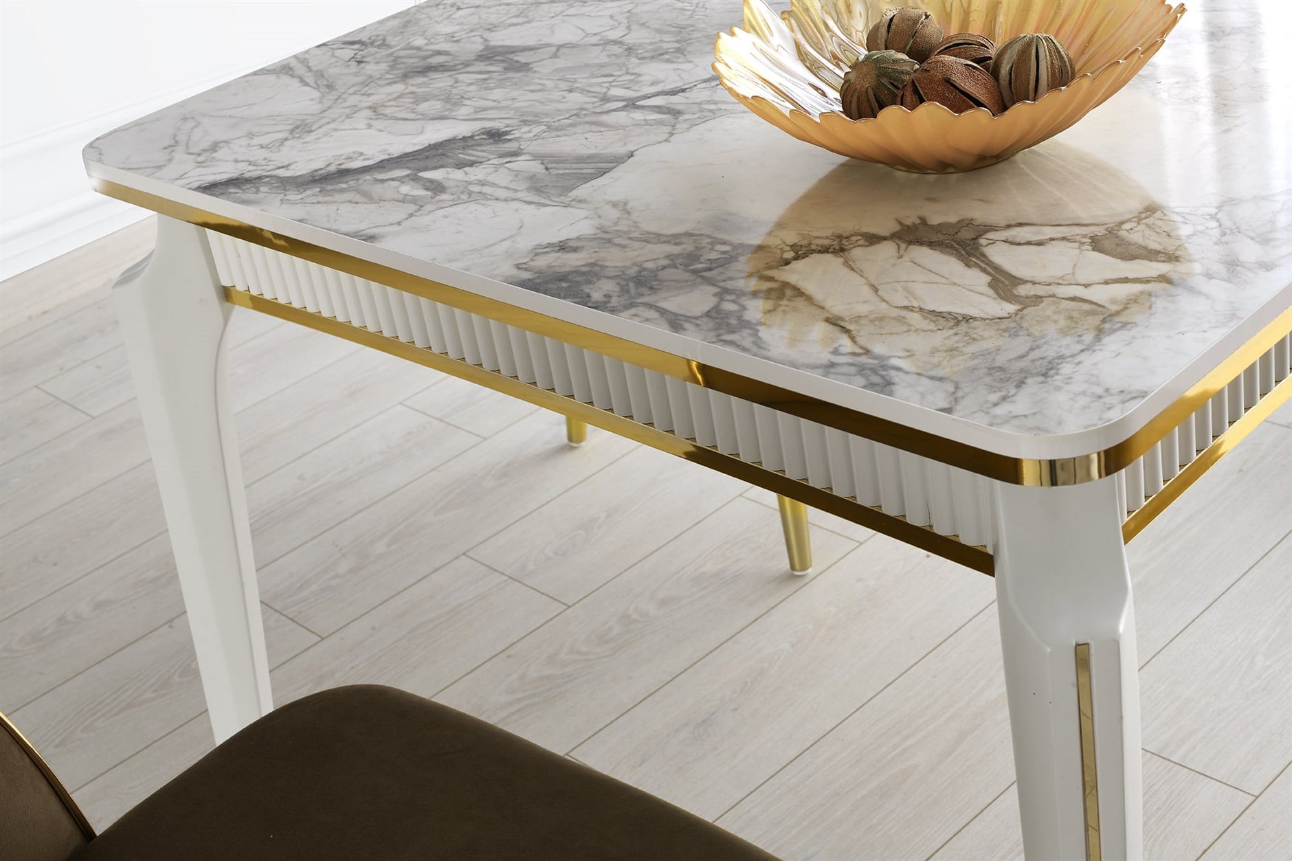 Modern Tasarım Lüks Açılır Yemek Masa Sandalye Takımı 90x145