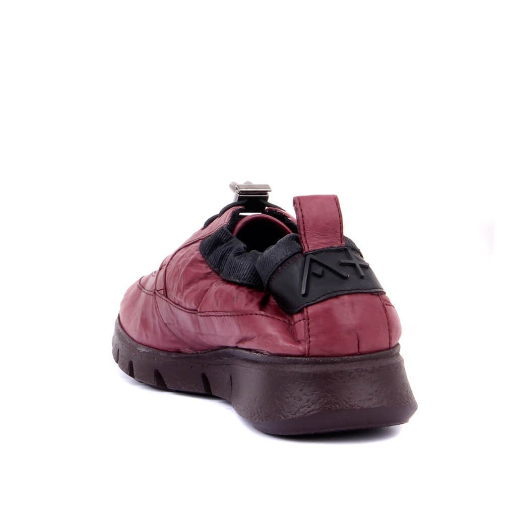 2986-LAKERS A + WOMAN SHOES