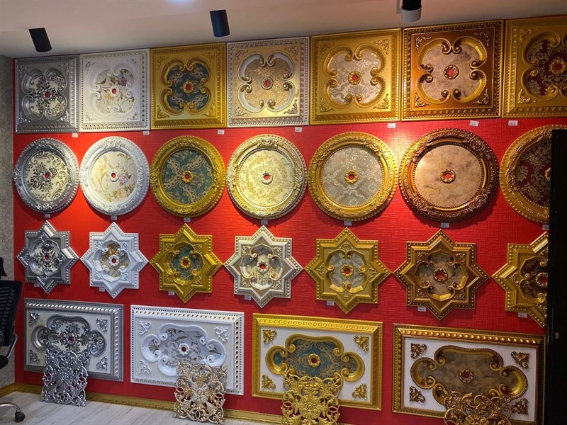 Palace Ceiling Star Gold to Burgundy 60cml Dekonil