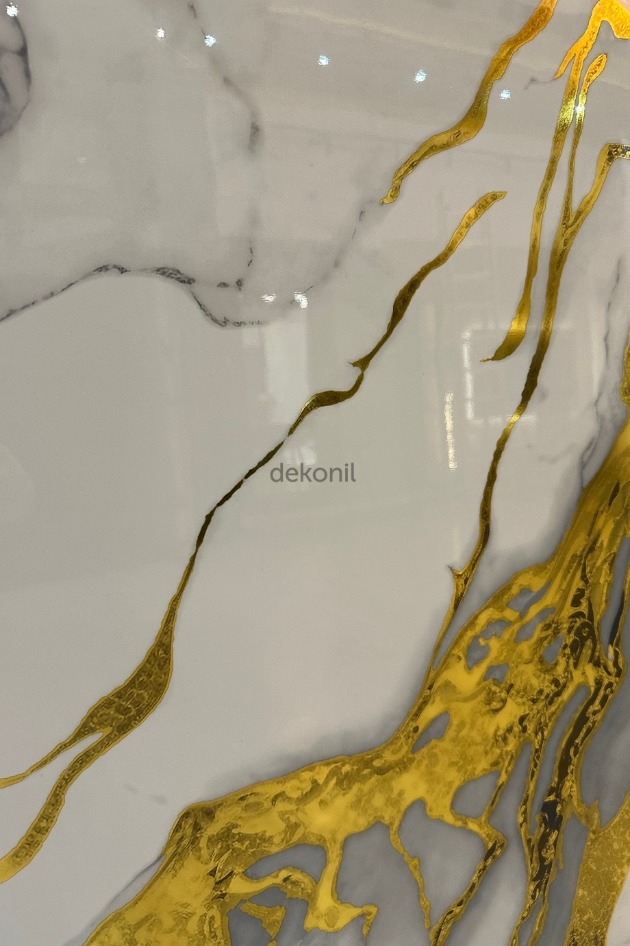 Beyaz Altın Mermer Desenli Pvc Duvar Paneli 122*244cm