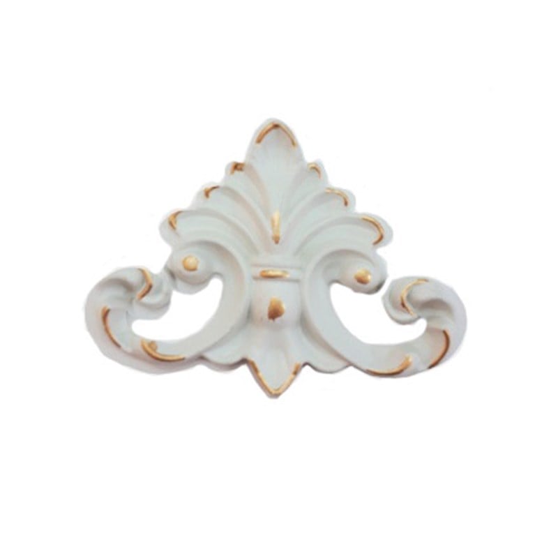 Beyaza Altın Göbek İçi Motif 10*12 cm