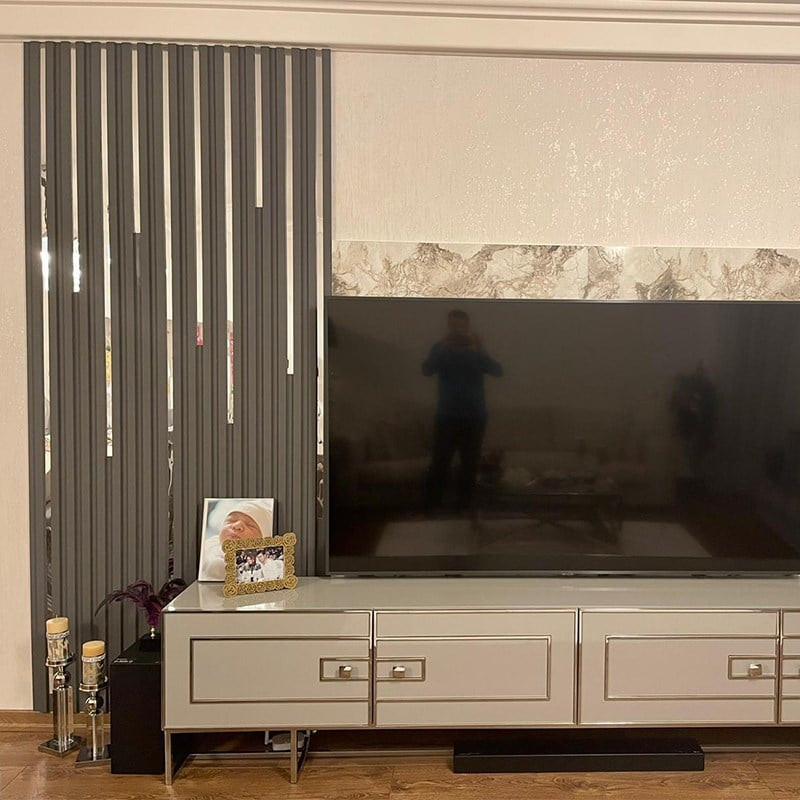 Sliver Plexiglass Adhesive Silver Mirror 244cm