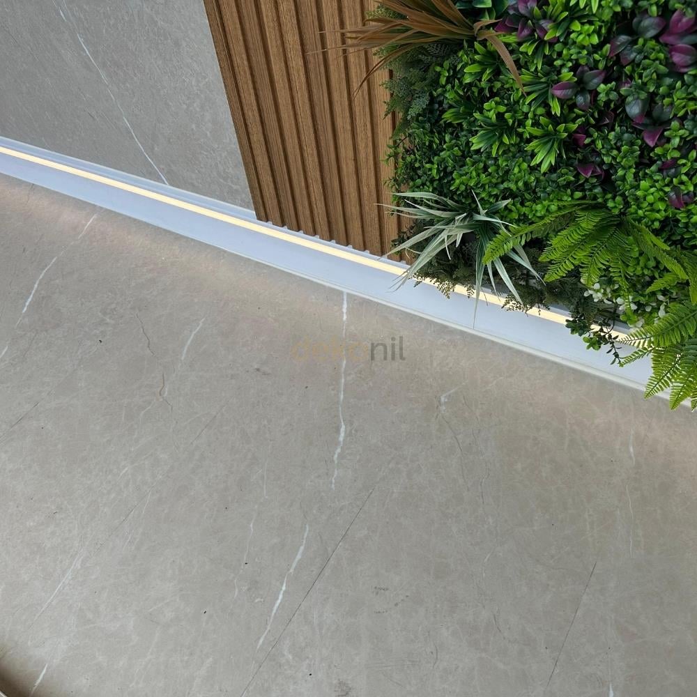 SPC Parke Bej Mermer Desenli – Su Geçirmez Zemin Paneli 30,5*120 cm (Paket: 6 Adet / 2,23 m²)