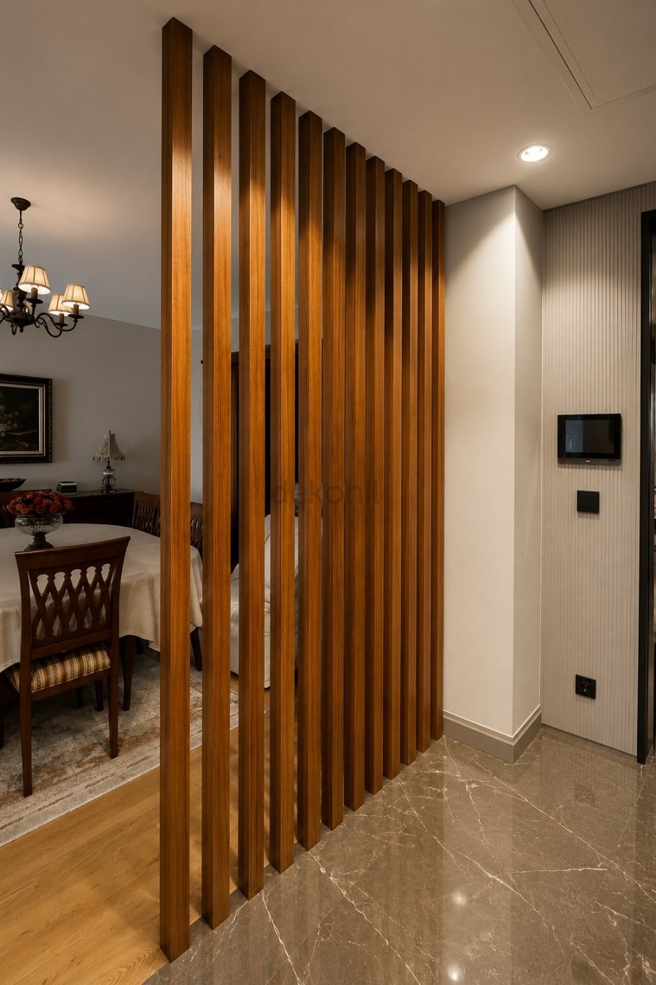 Teak Ahşap Seperatör Duvar Bölme Profili 5*8*280 cm