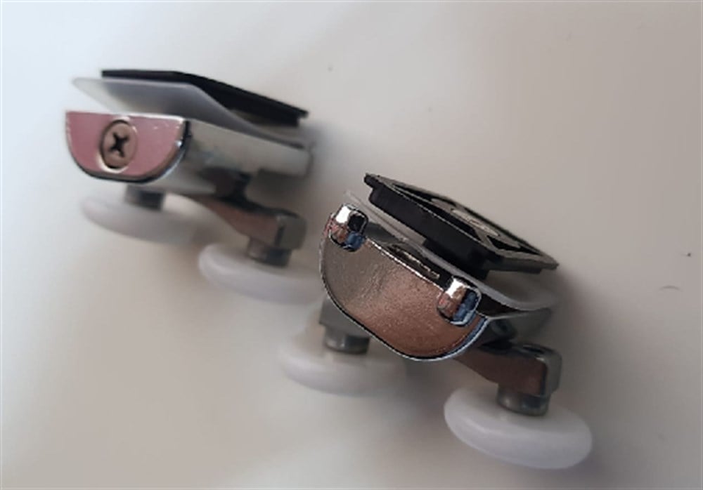 DUŞAKABİN ALT AYARLI-ÜST NORMAL MENTEŞE PARLAK-SİYAH